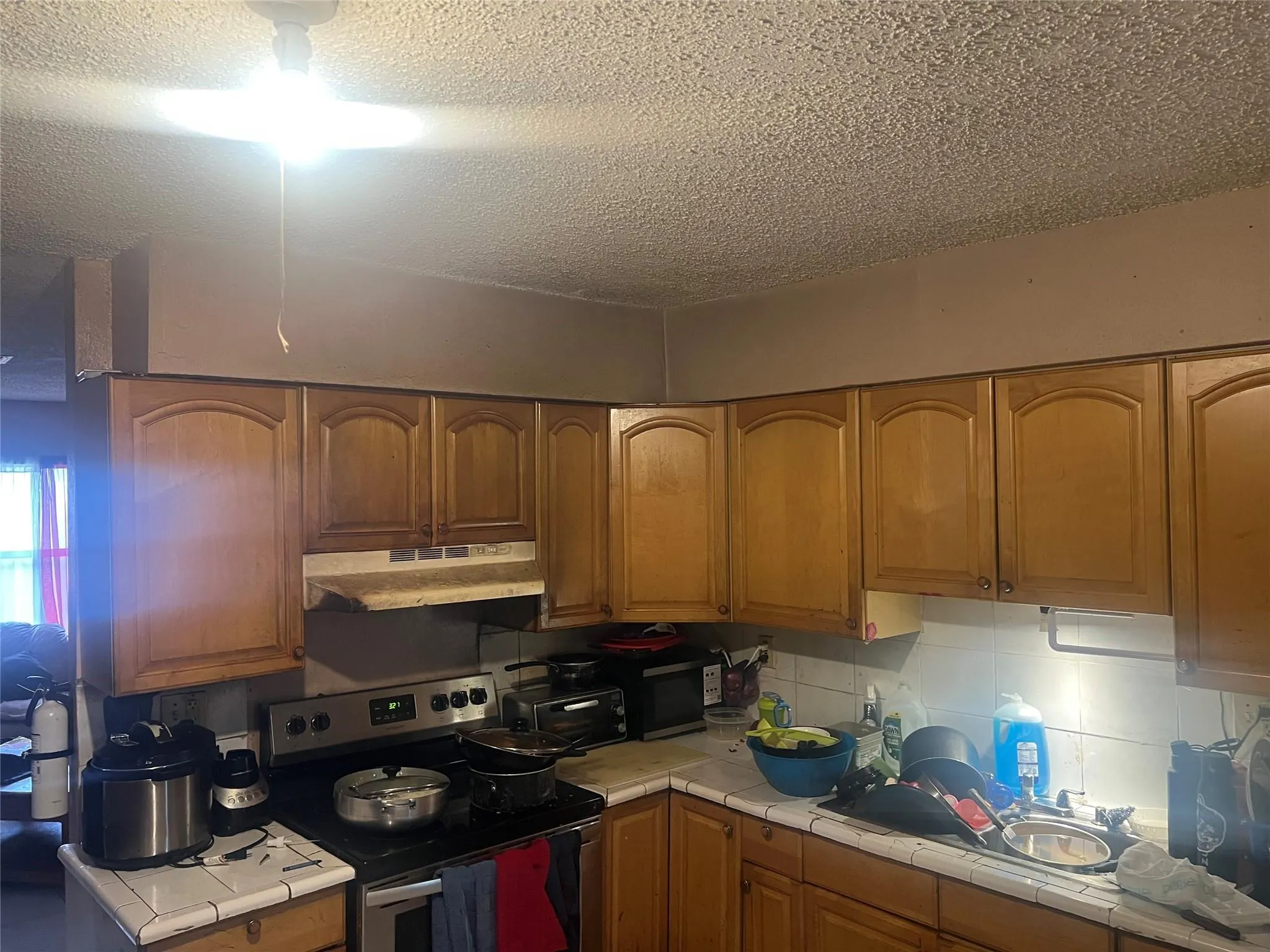 340-400 NE 44th St