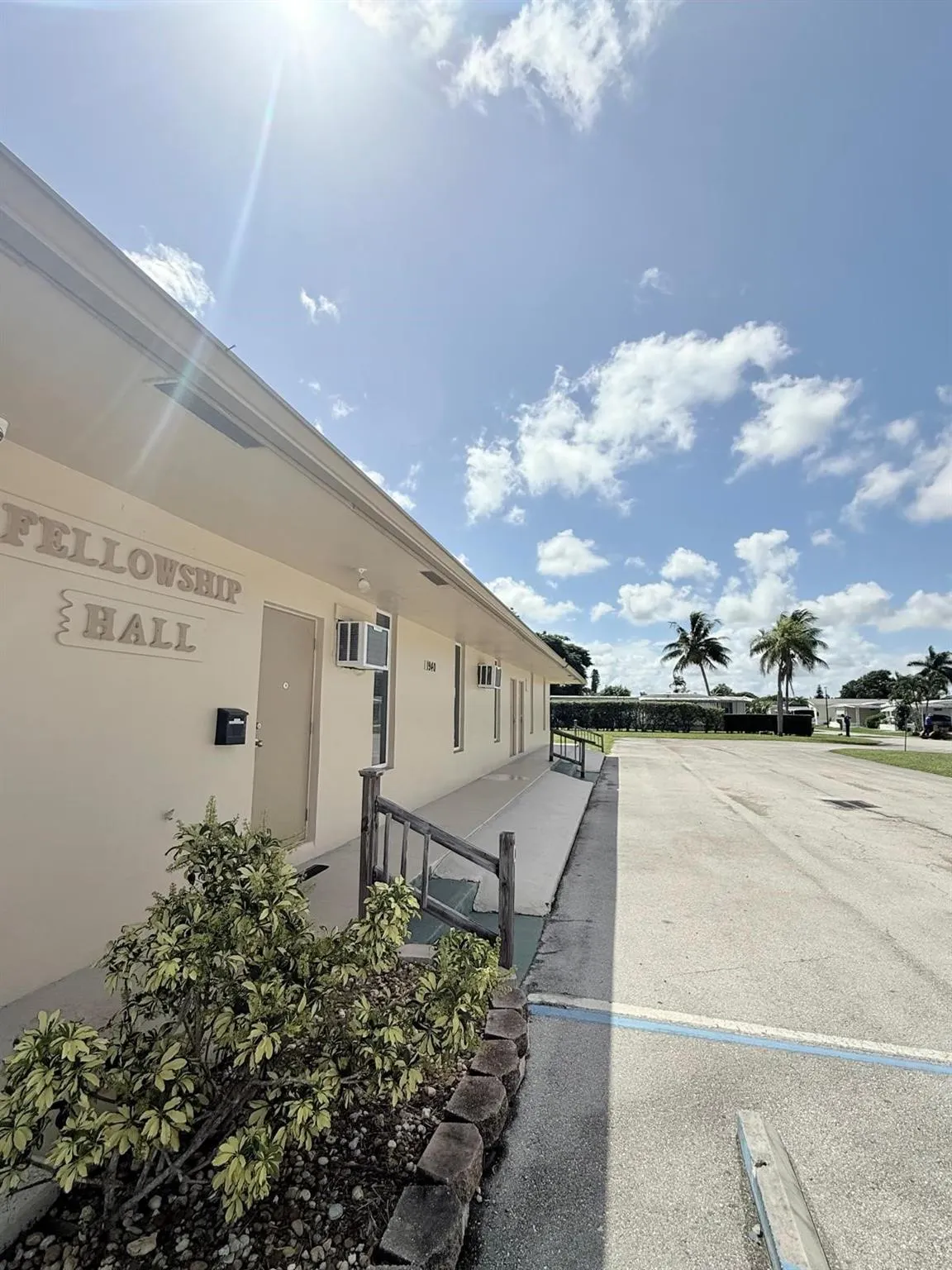 2090 SW 85th Ave