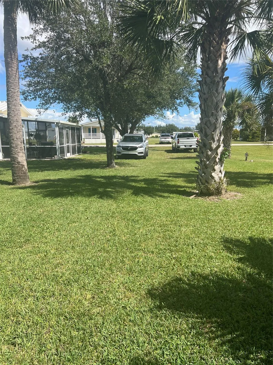 913 Yacht Club Way