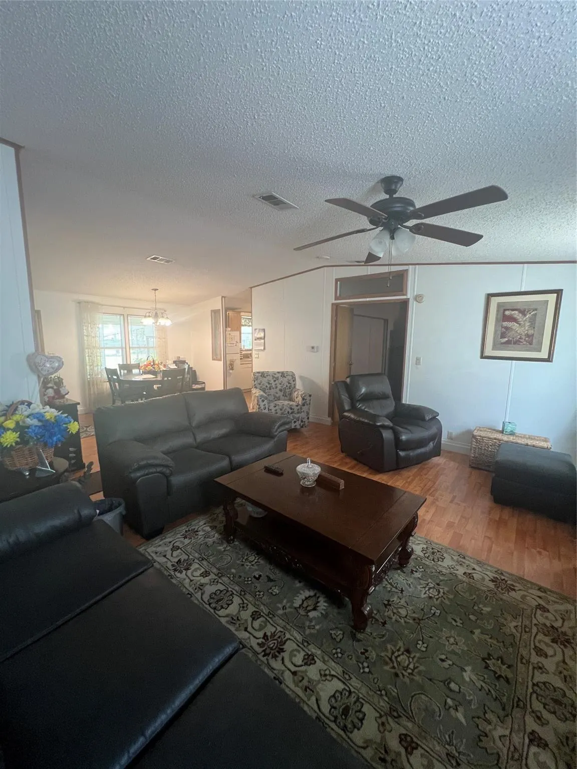 913 Yacht Club Way