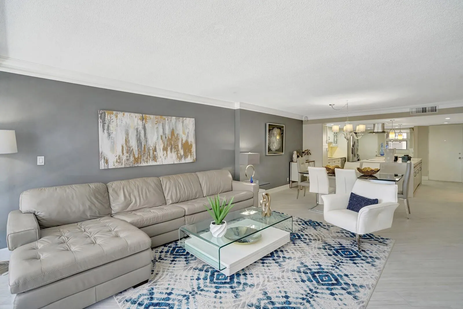 4100 Galt Ocean Dr, #305