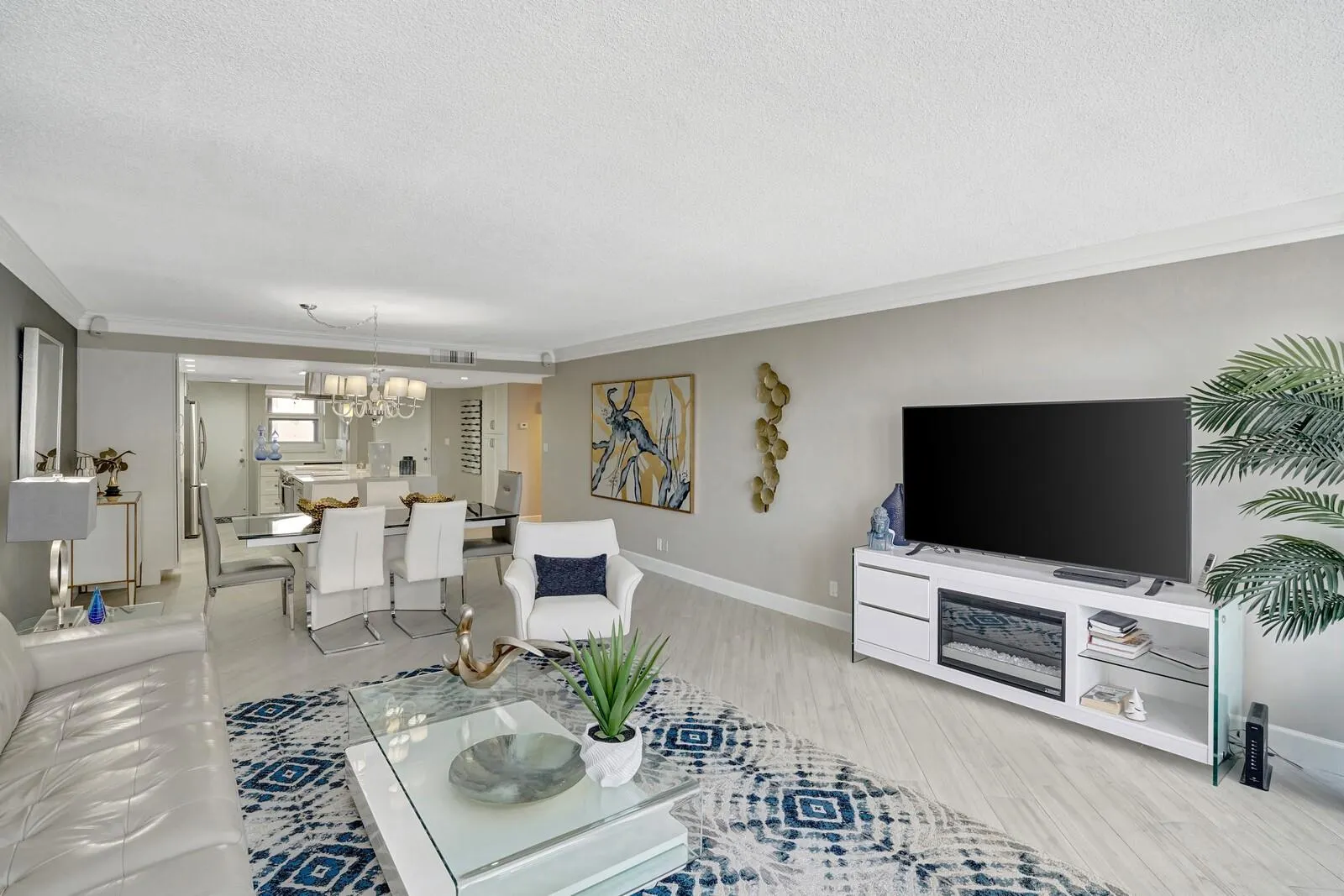 4100 Galt Ocean Dr, #305