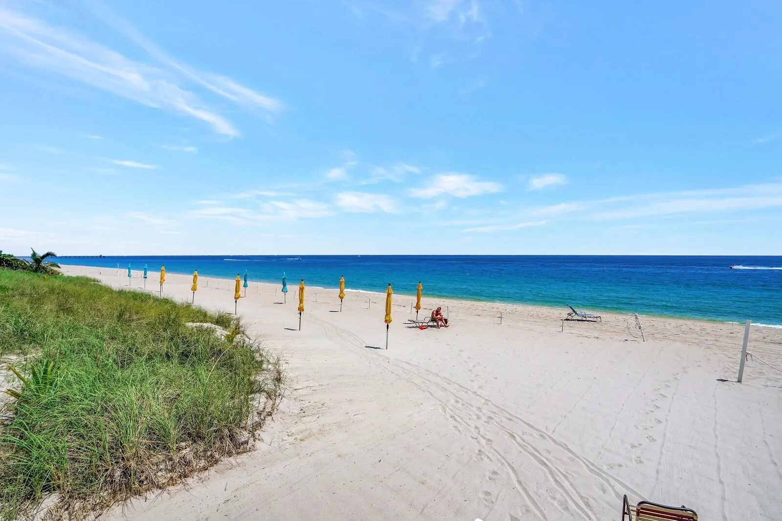4100 Galt Ocean Dr, #305