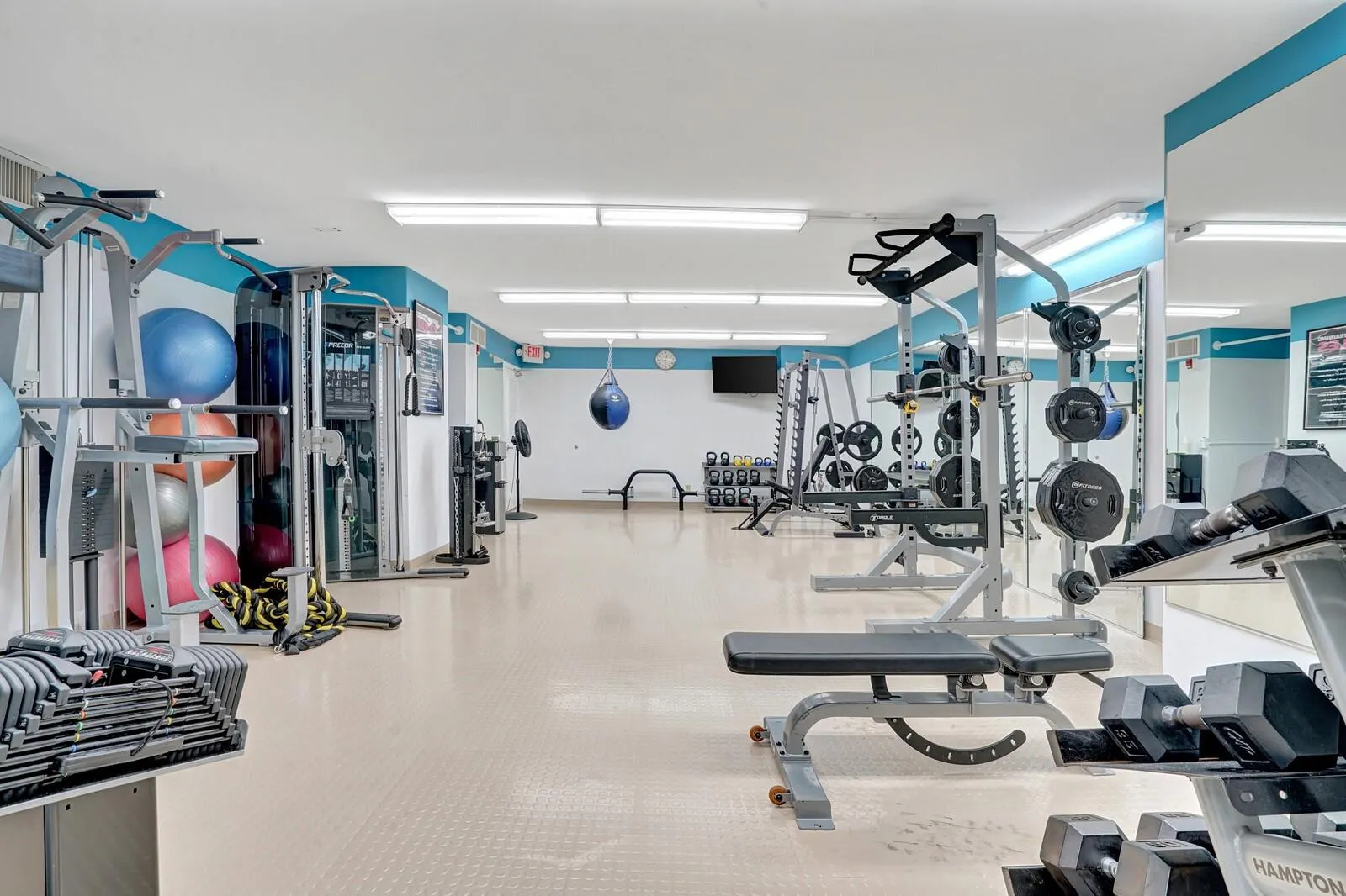 4100 Galt Ocean Dr, #305