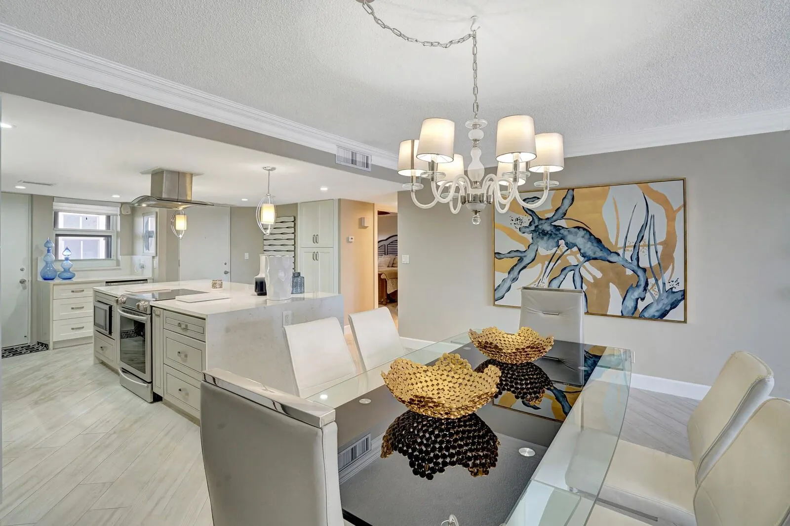 4100 Galt Ocean Dr, #305