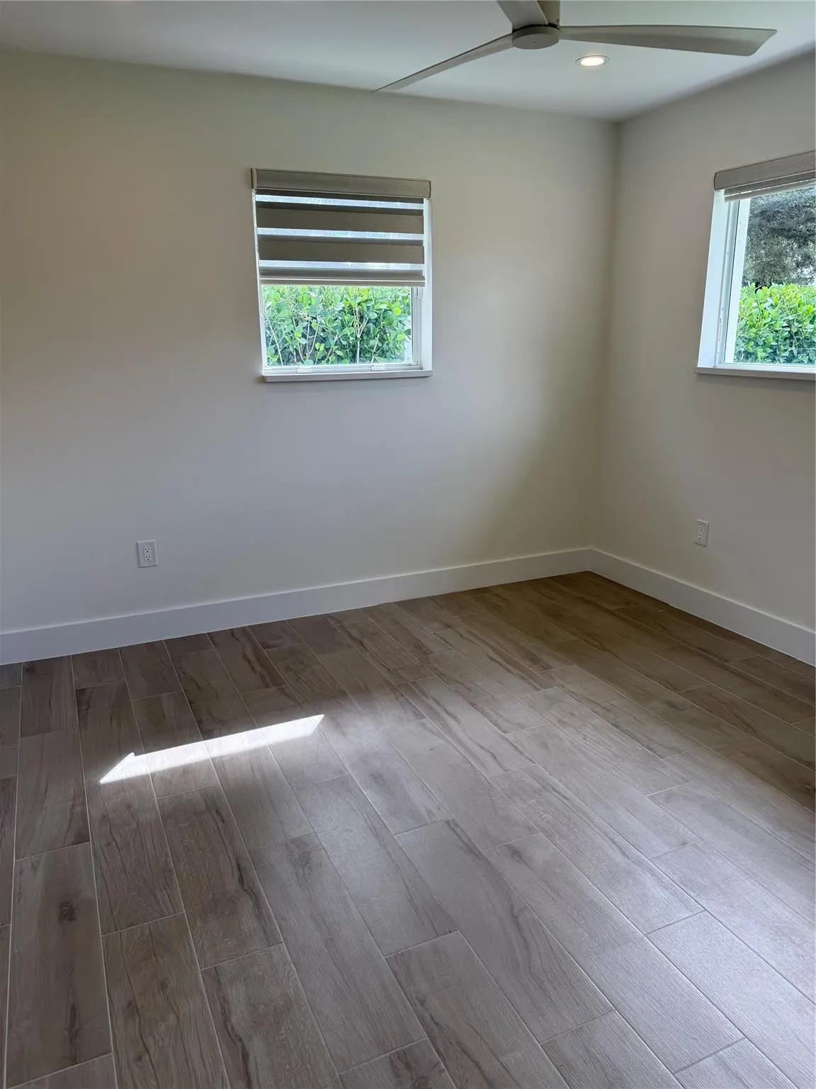 1269 NW 4th St