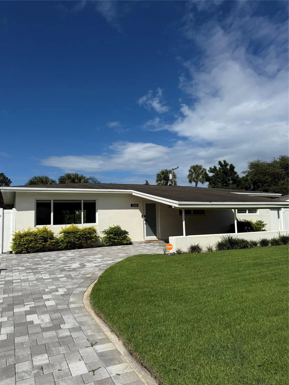 1269 NW 4th St