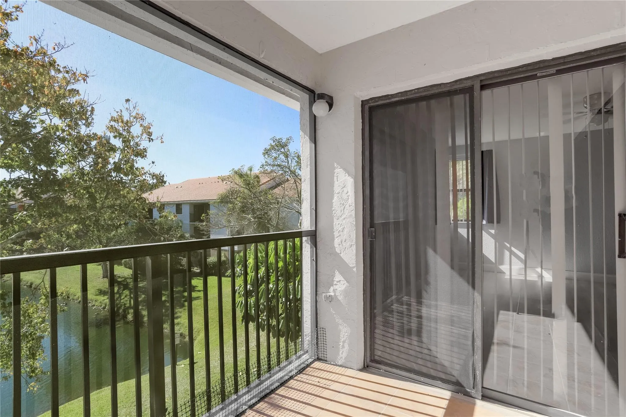 10131 W Sunrise Blvd, #306