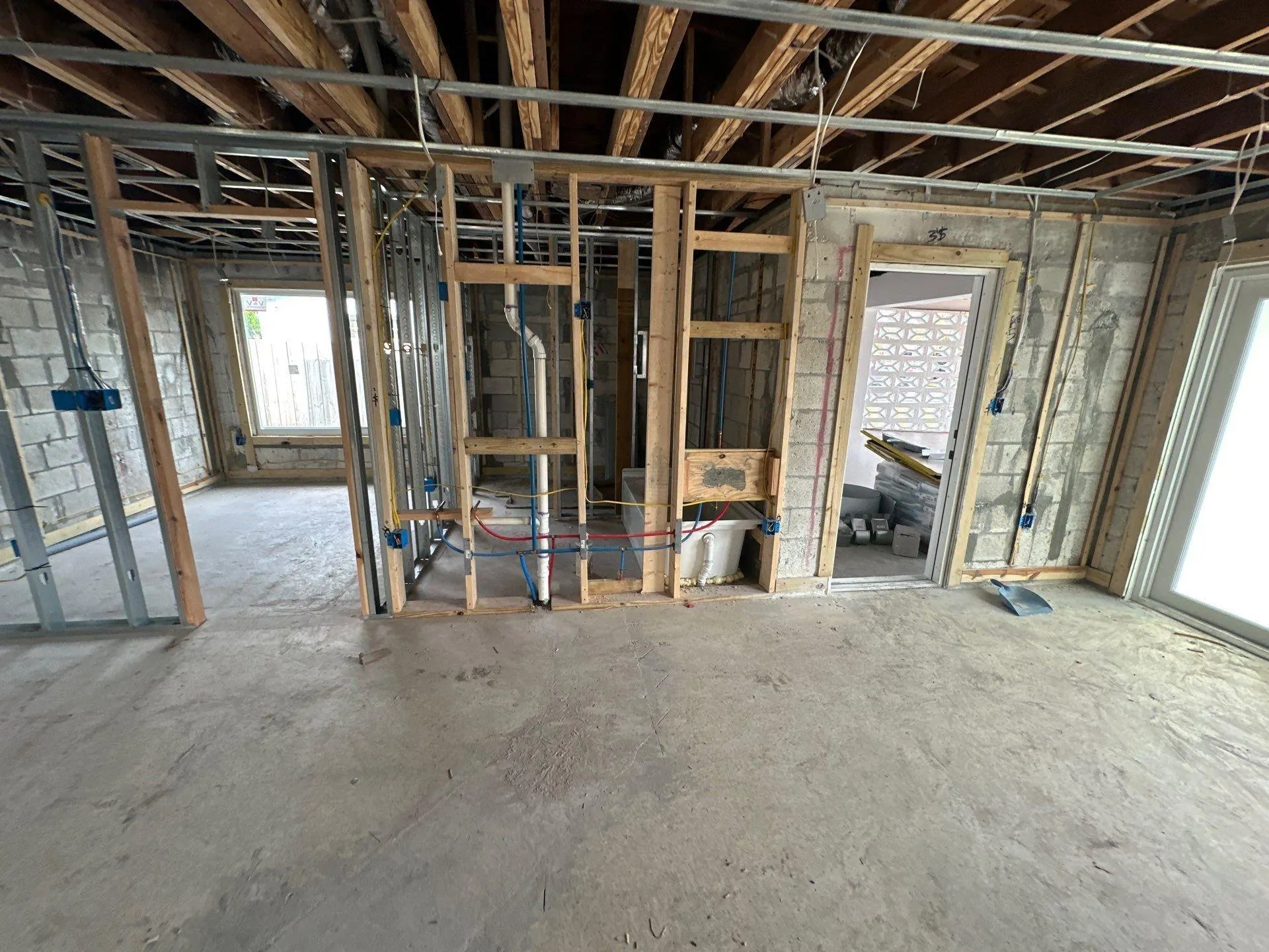 216 NE 26th St