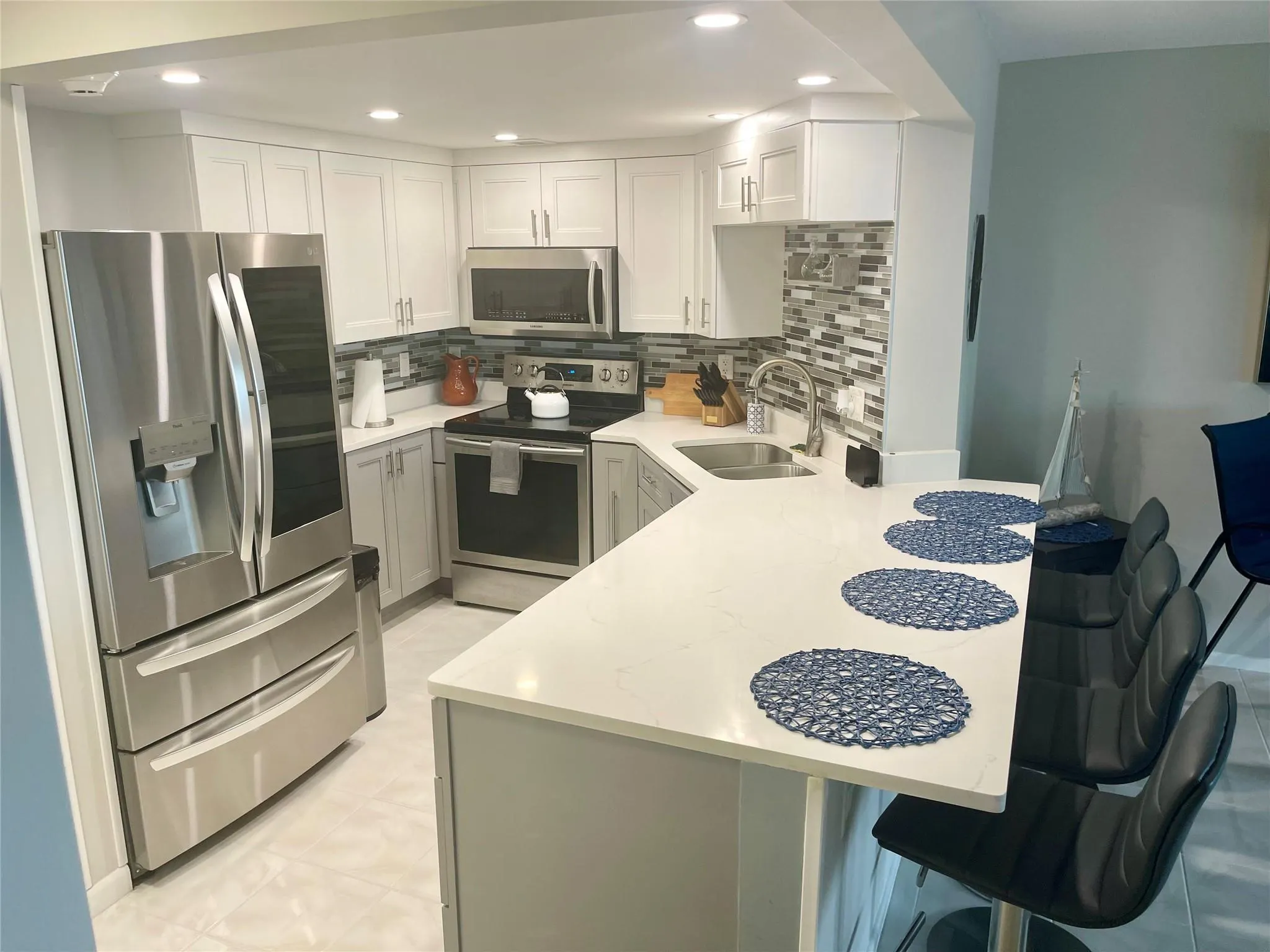 133 N Pompano Beach Blvd, #1509