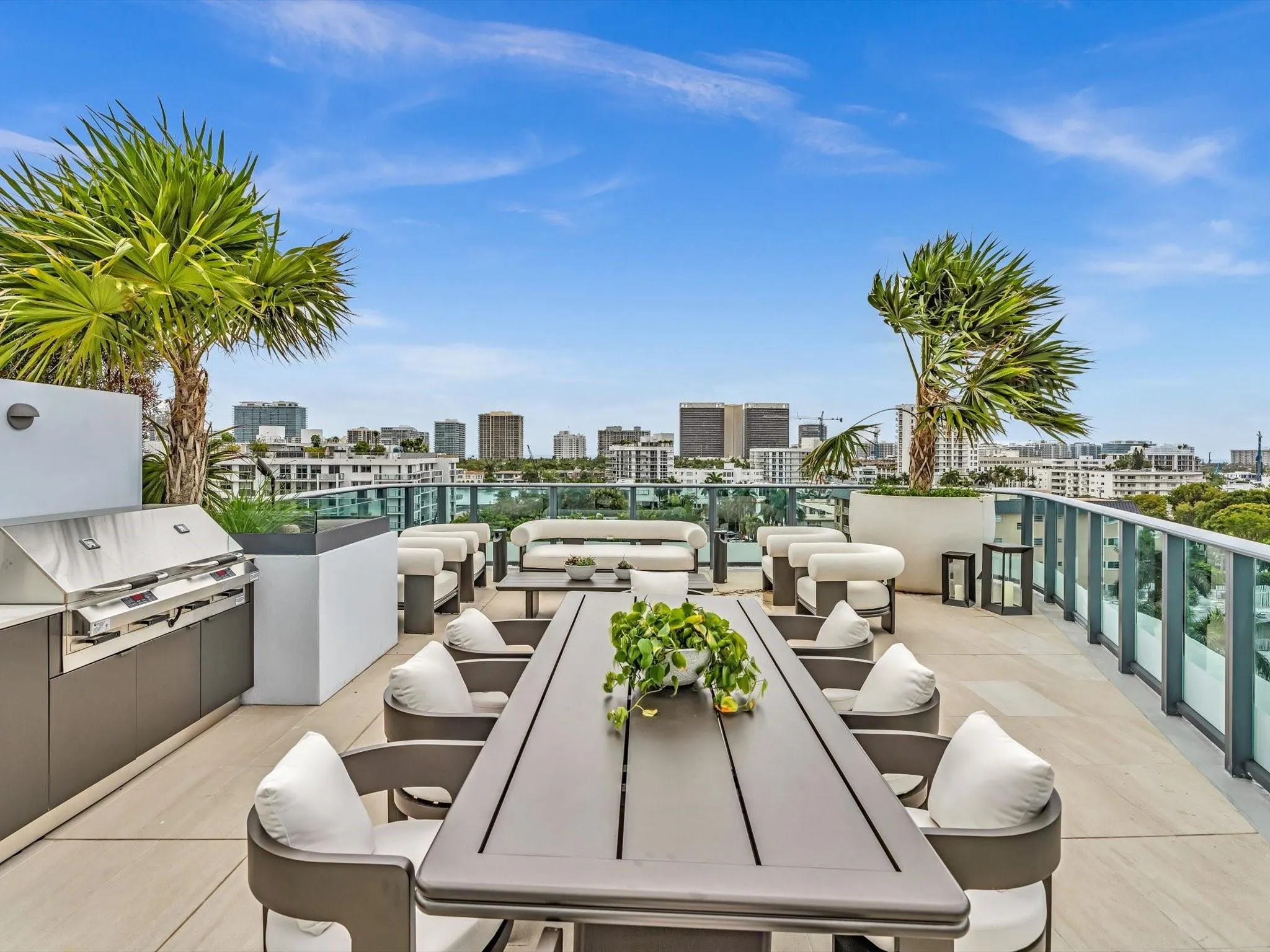 9901 W Bay Harbor Dr, #304