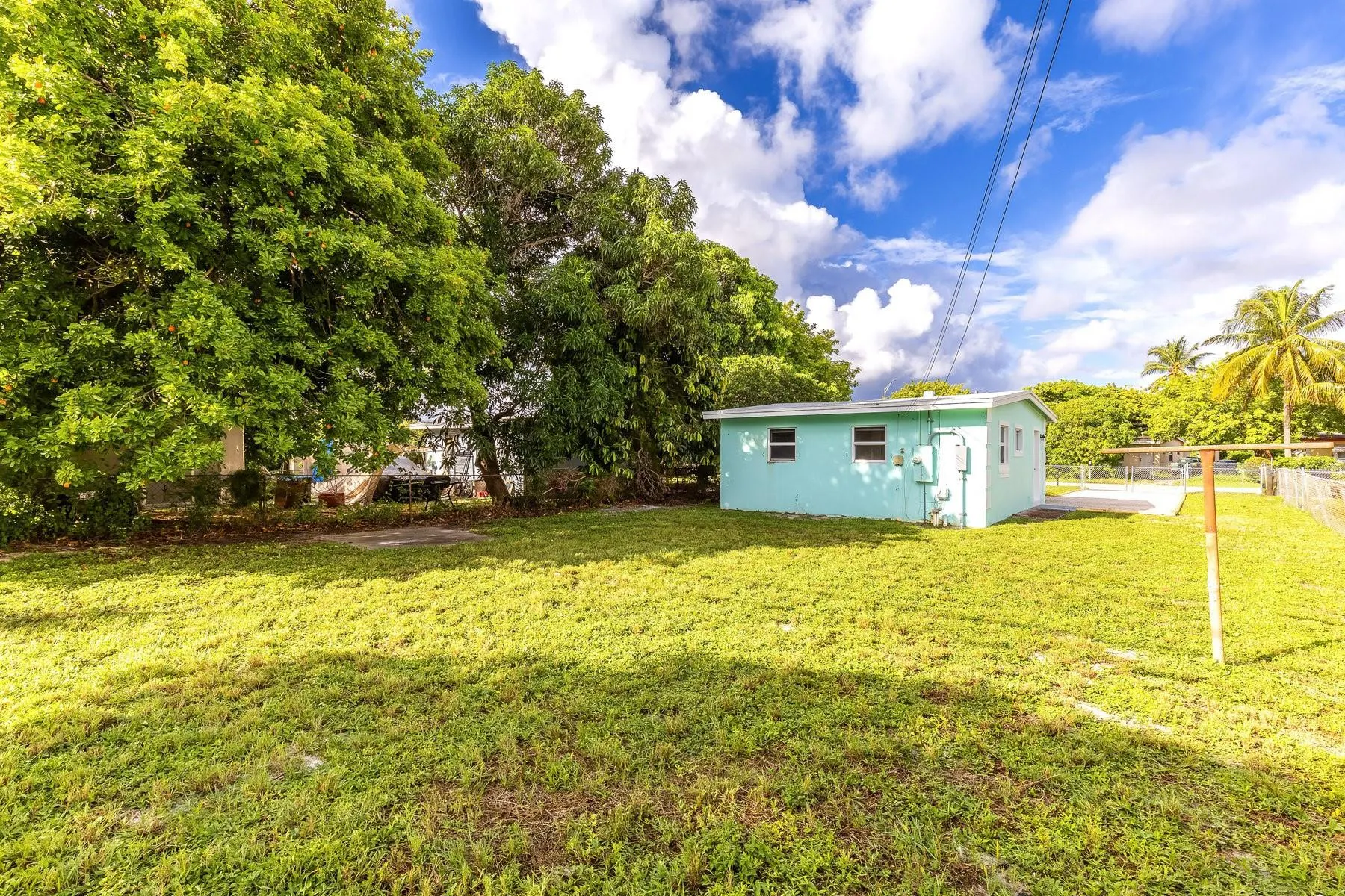 1729 Lauderdale Manor Drive