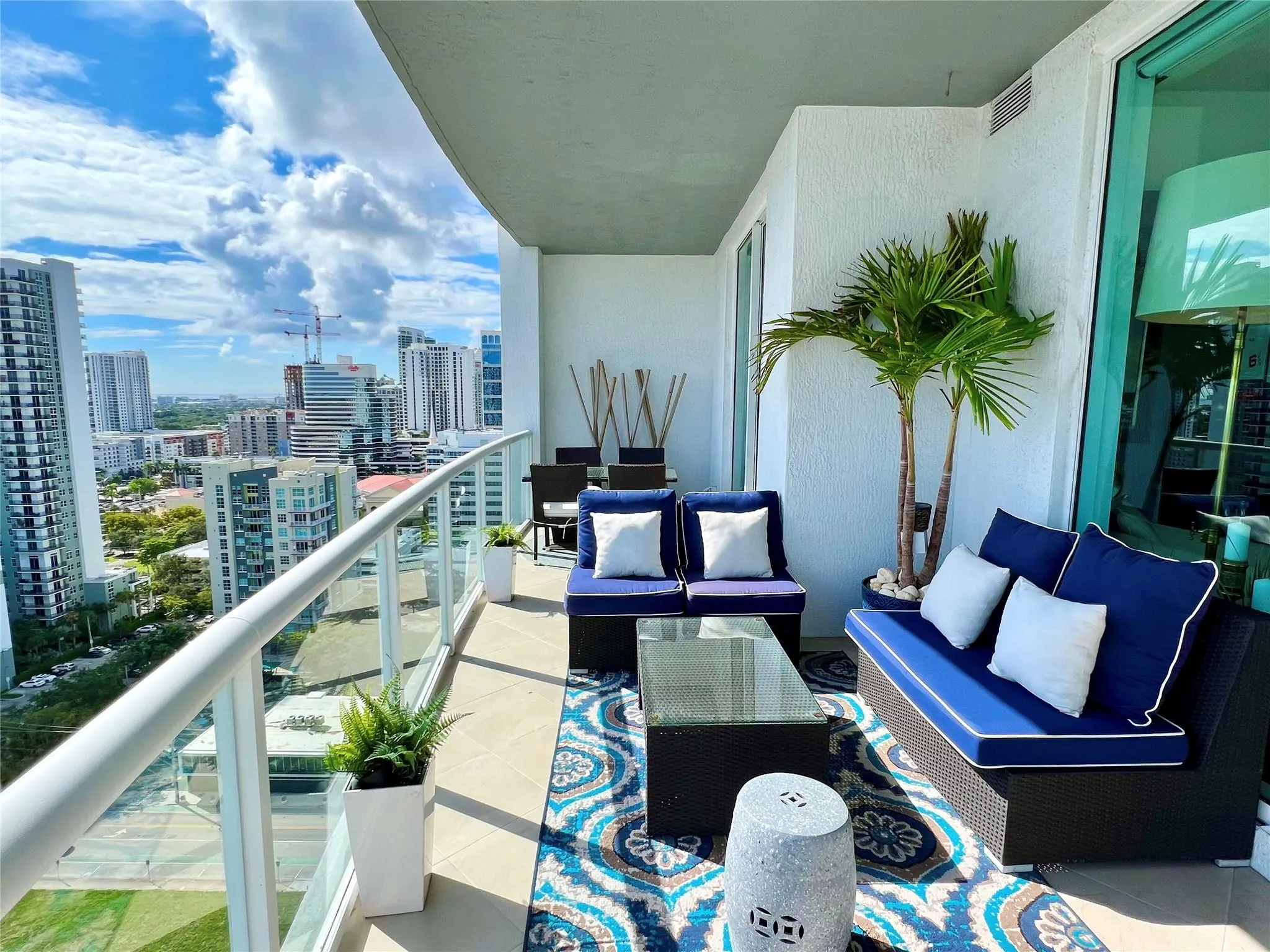 315 NE 3rd Ave, #2107