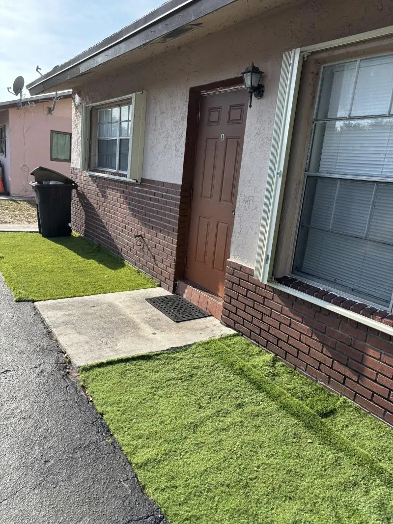 1471 NW 22nd St