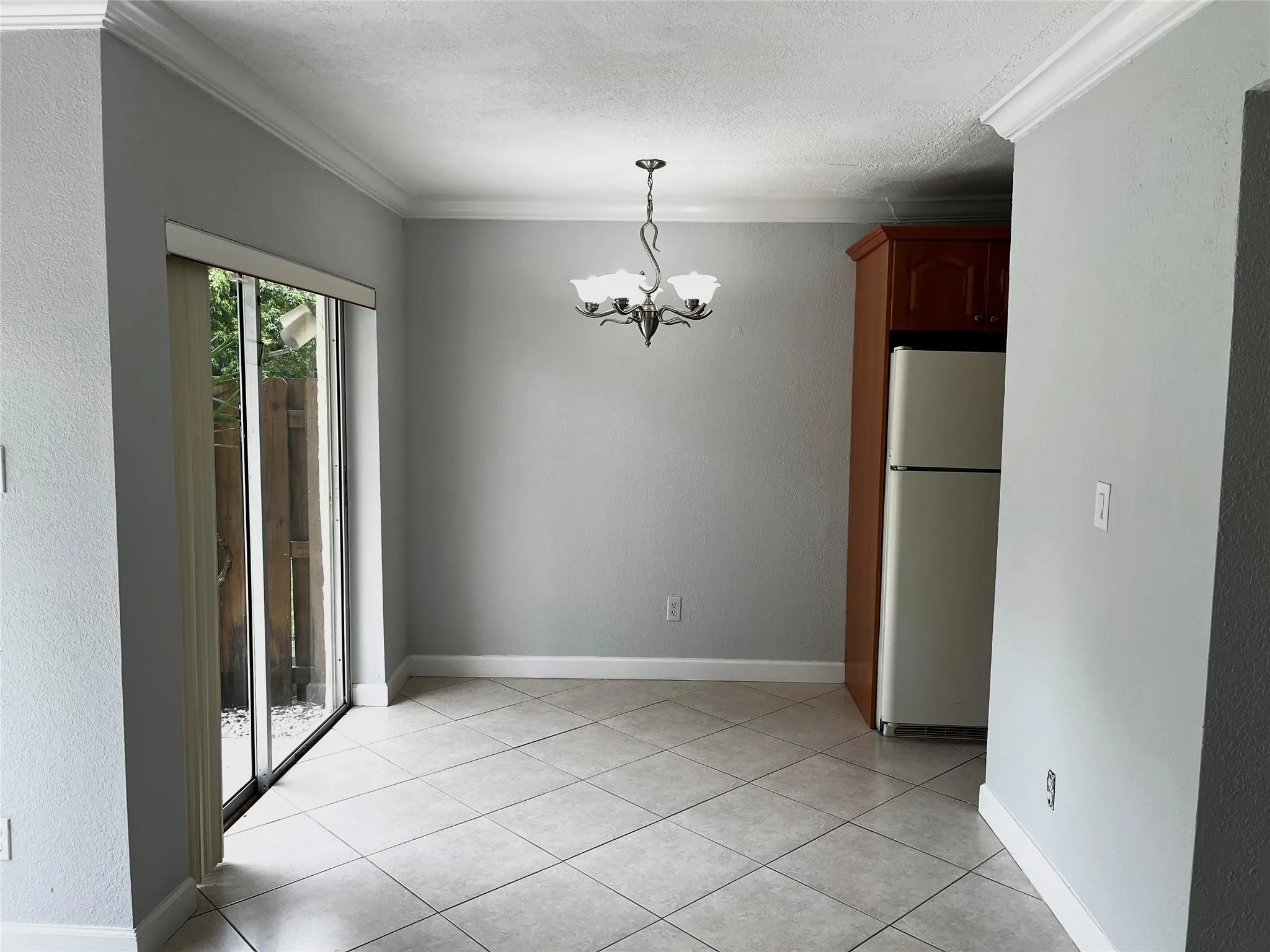 8149 Lagos De Campo Blvd, #B-1