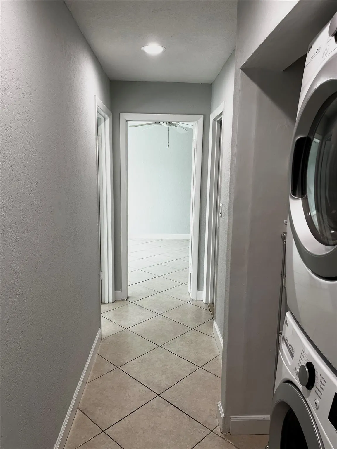 8149 Lagos De Campo Blvd, #B-1