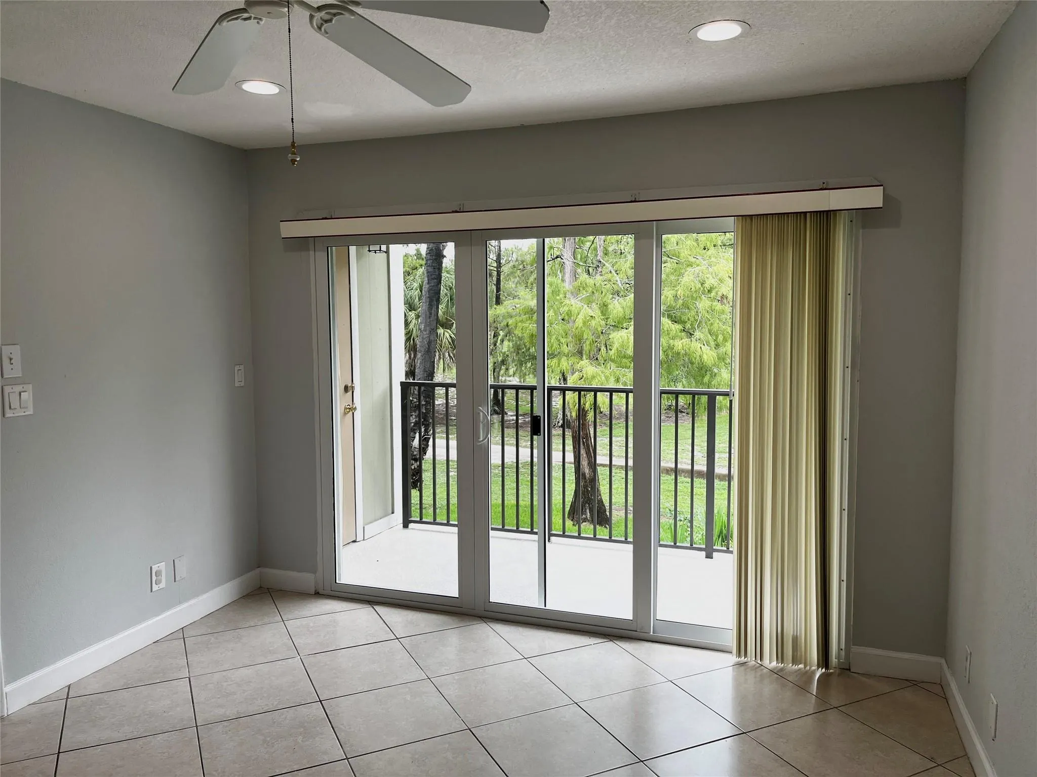 8149 Lagos De Campo Blvd, #B-1