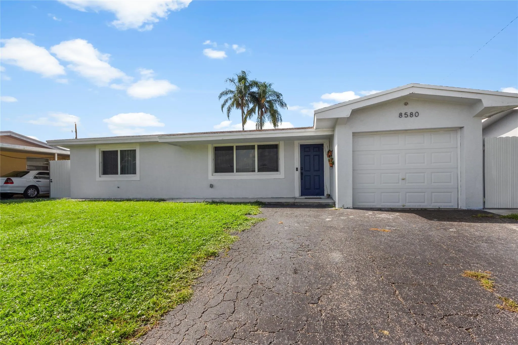 8580 NW 11th Ct