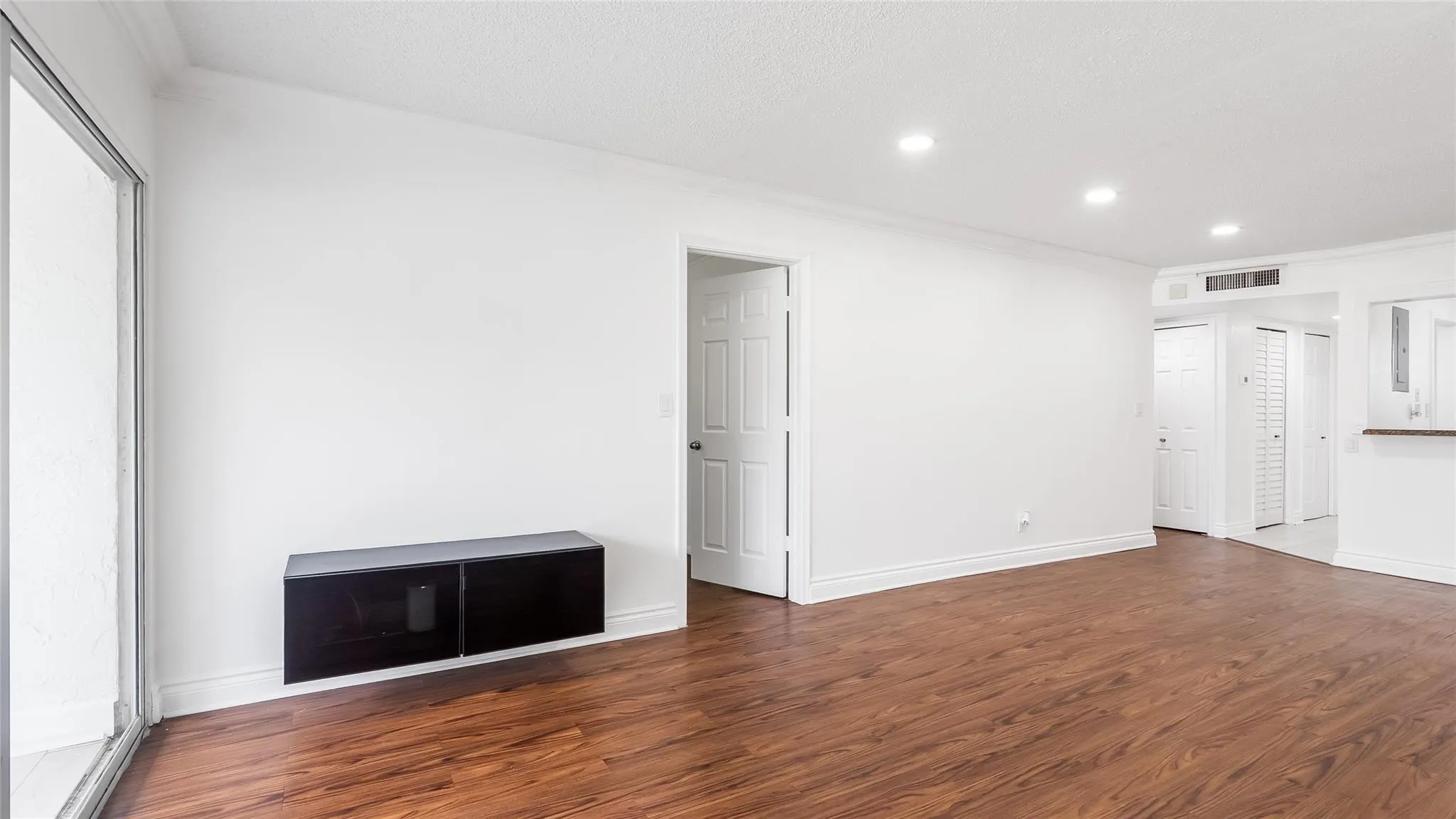 5100 SW 64th Ave, #303