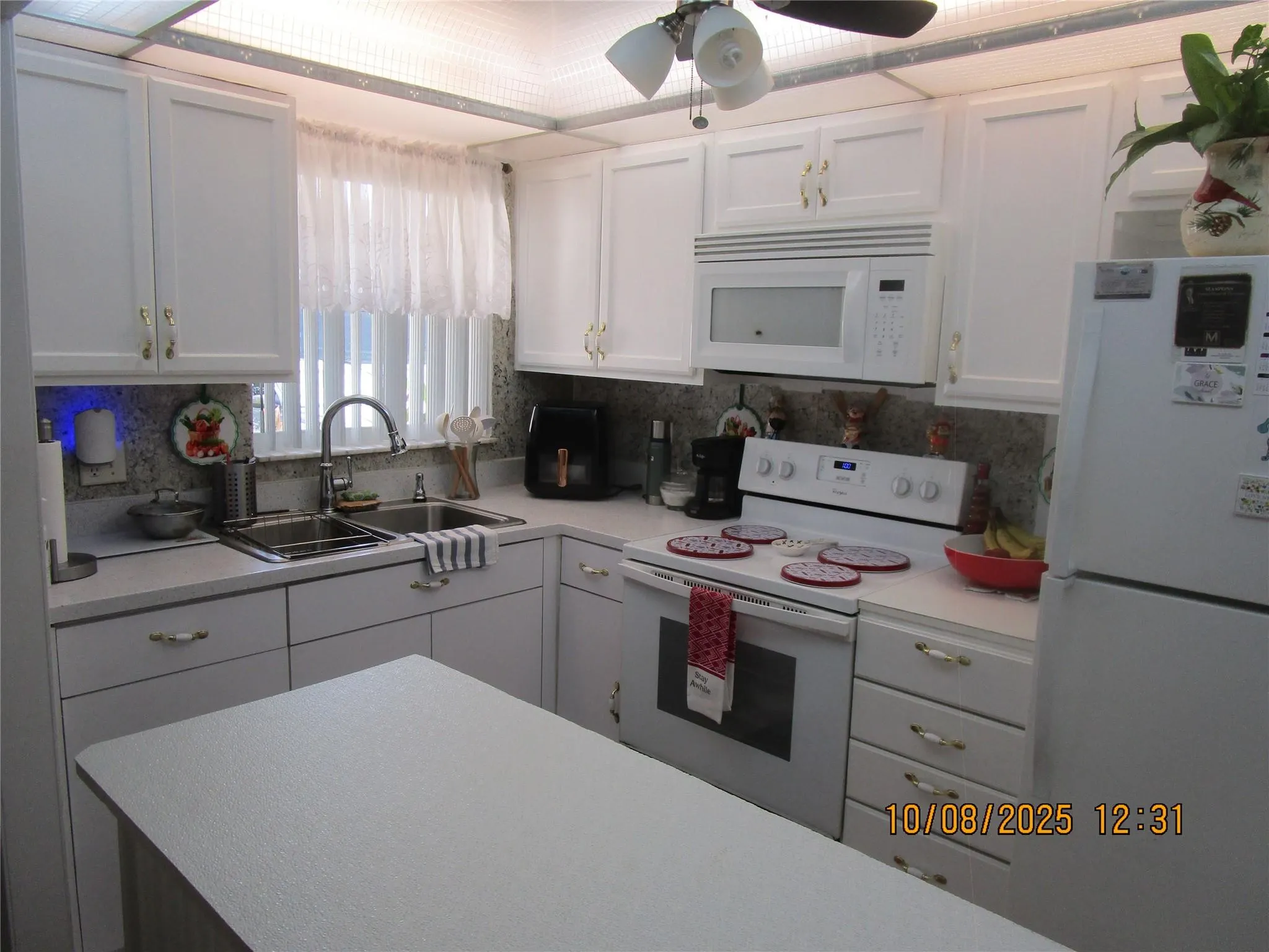 8841 Sunrise Lakes Blvd, #112