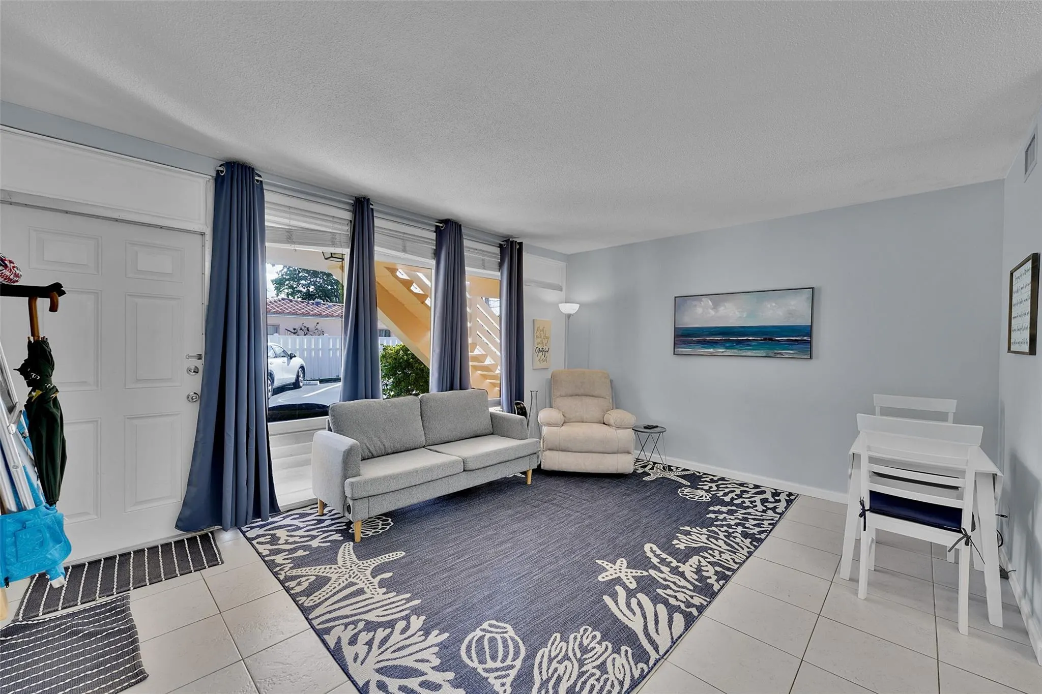 4627 Bougainvilla Dr, #1A
