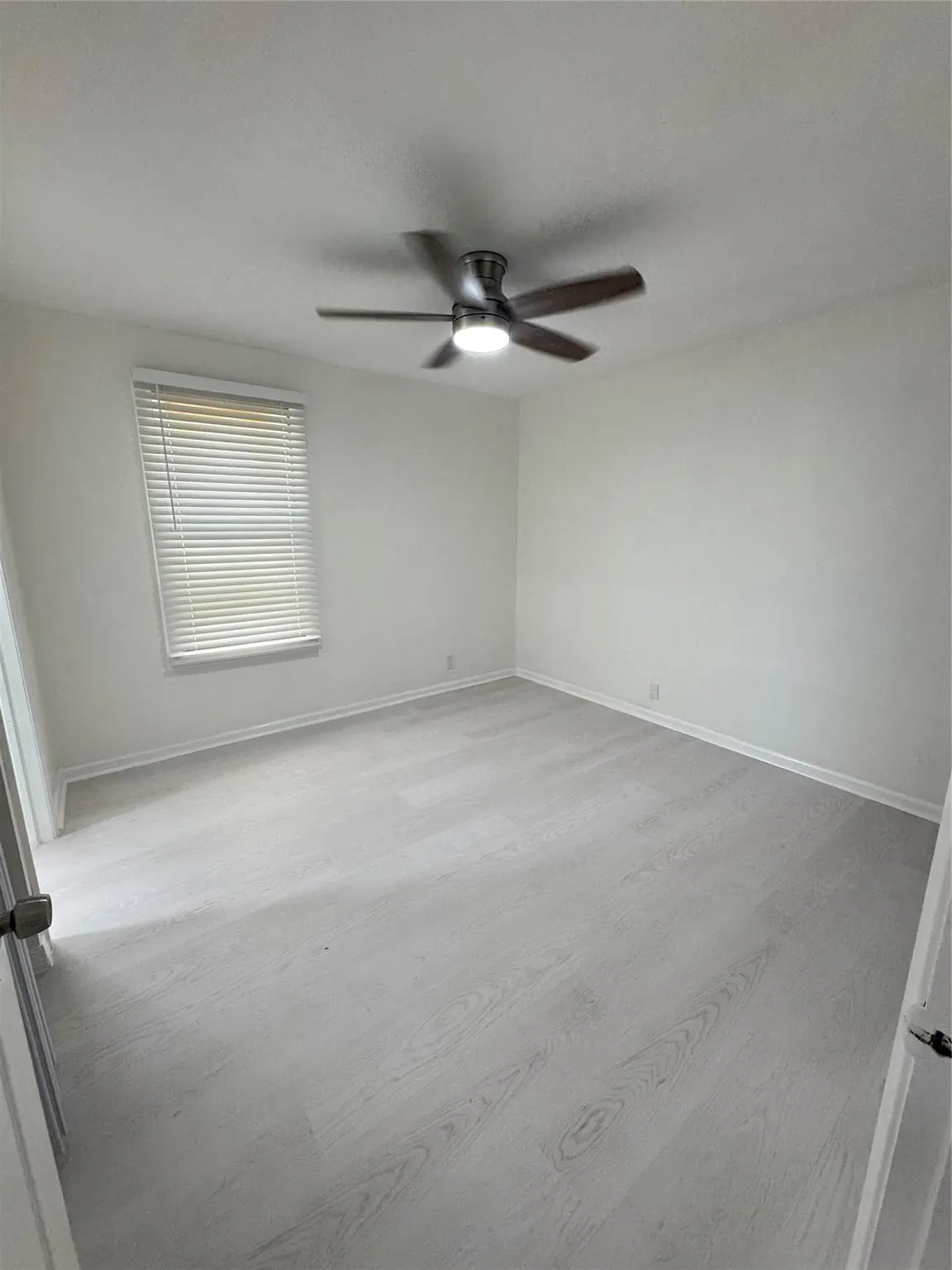 274 Bayberry Dr, #upstairs