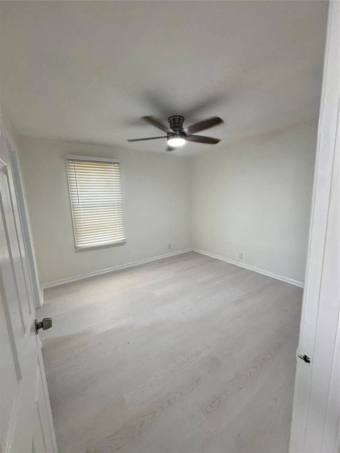 274 Bayberry Dr, #upstairs