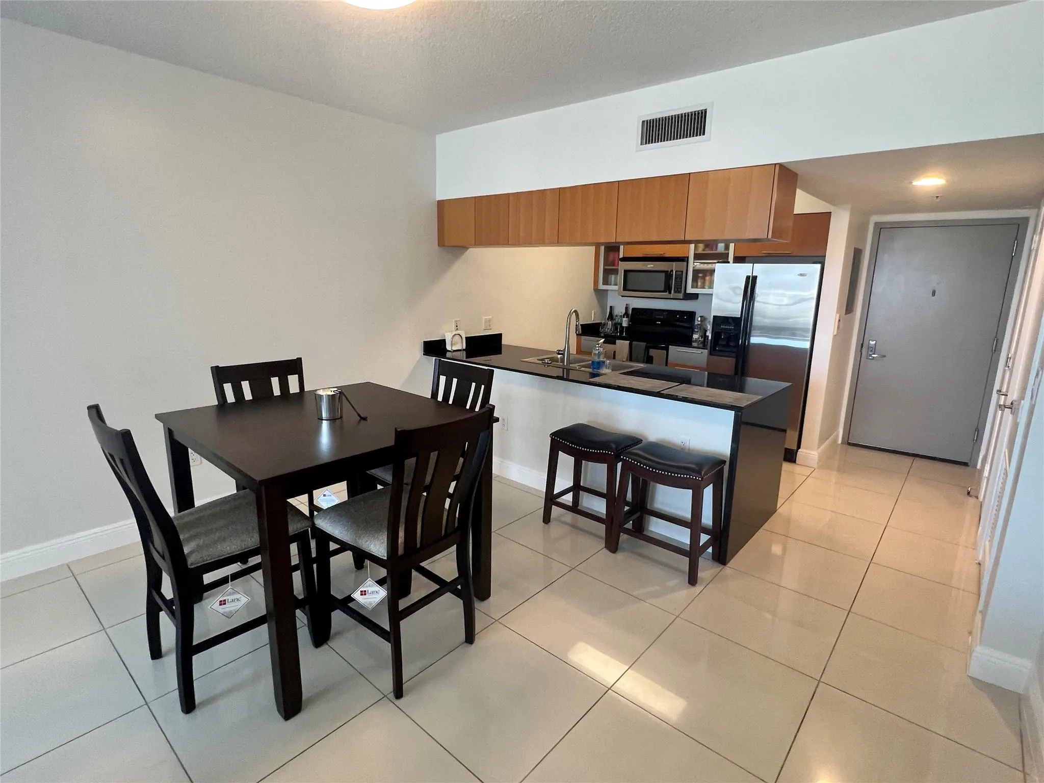 1750 N Bayshore Dr, #2606