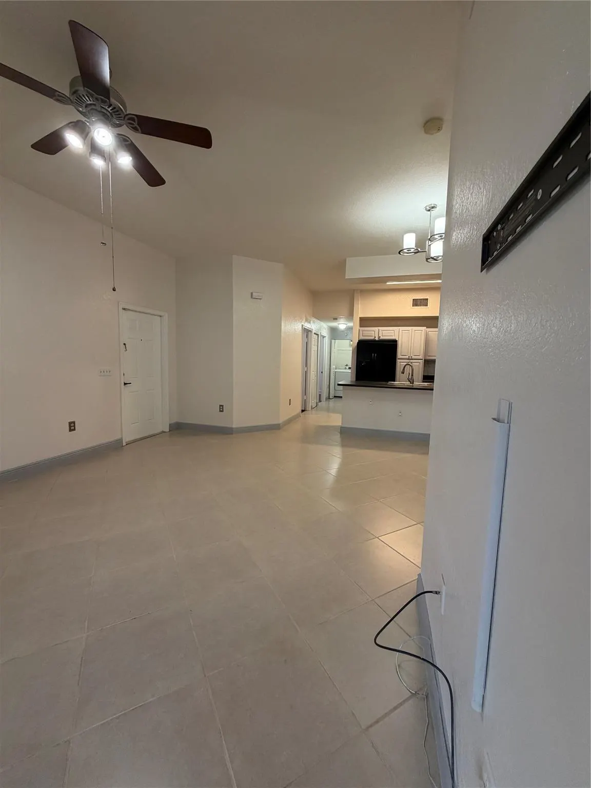 3340 Palomino Dr, #214