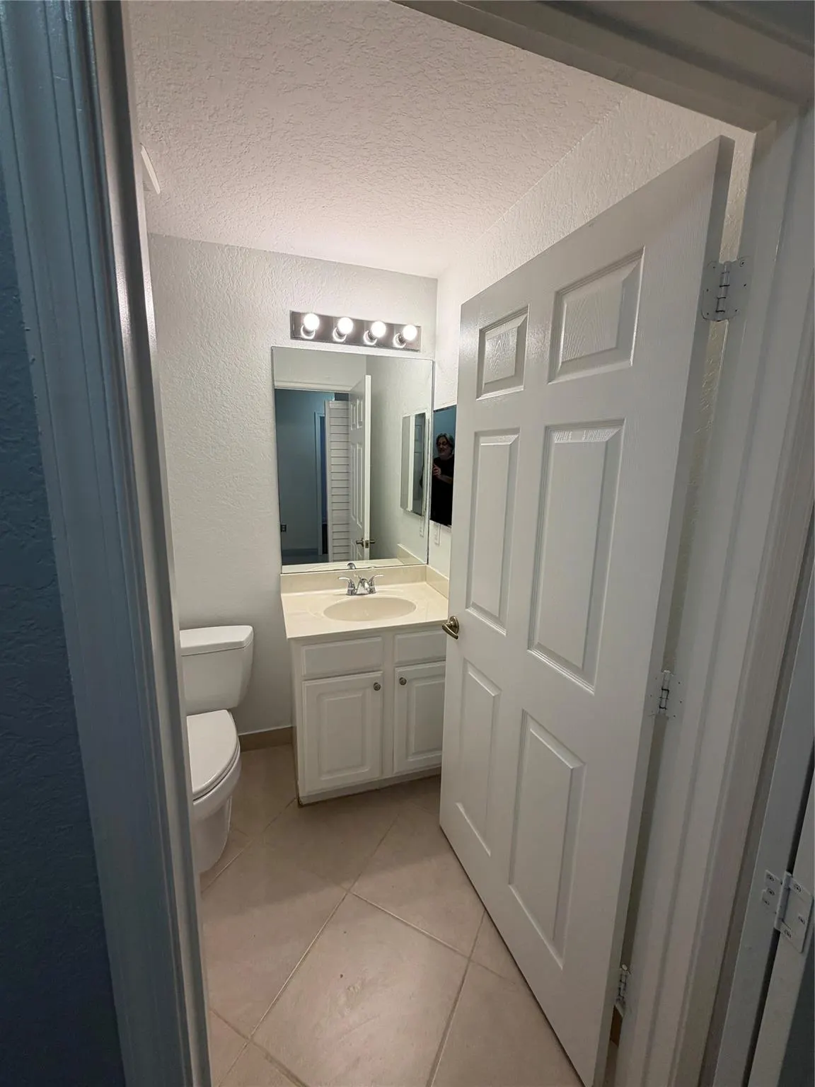 3340 Palomino Dr, #214