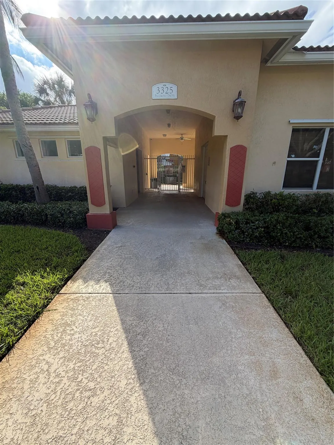 3340 Palomino Dr, #214