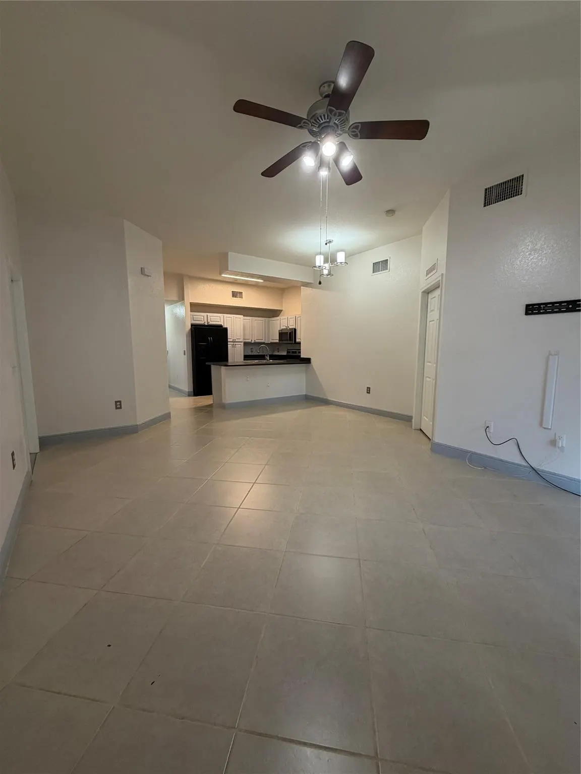 3340 Palomino Dr, #214