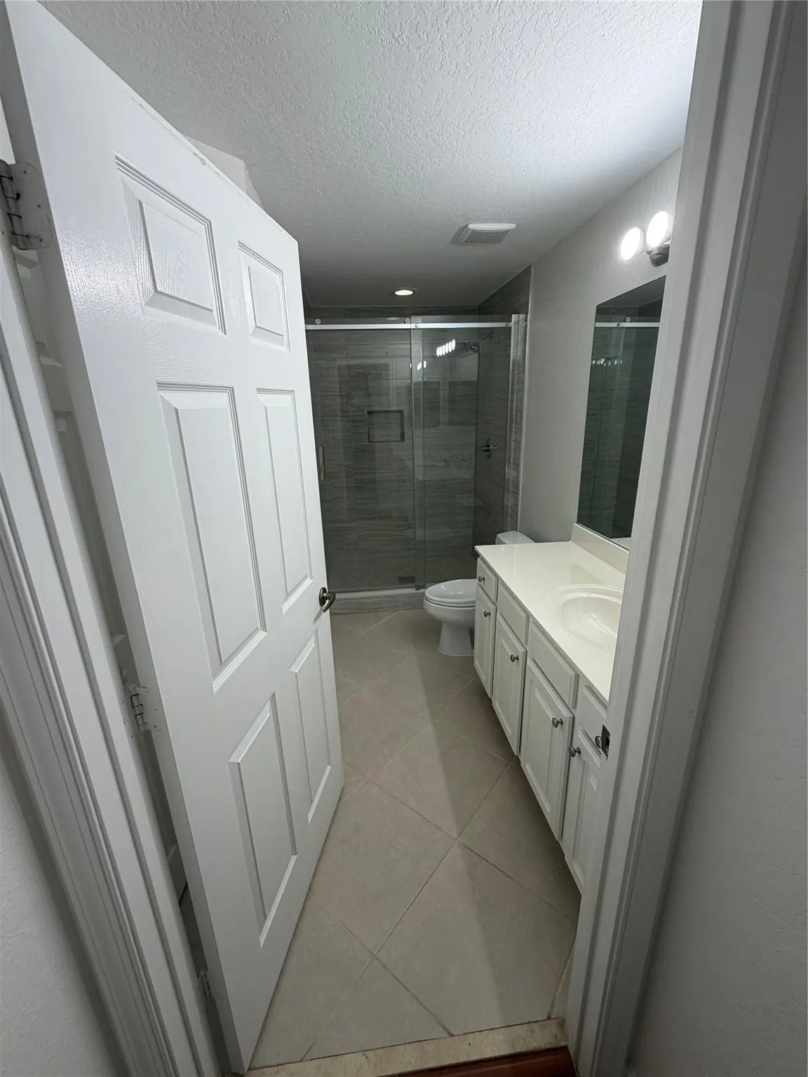 3340 Palomino Dr, #214