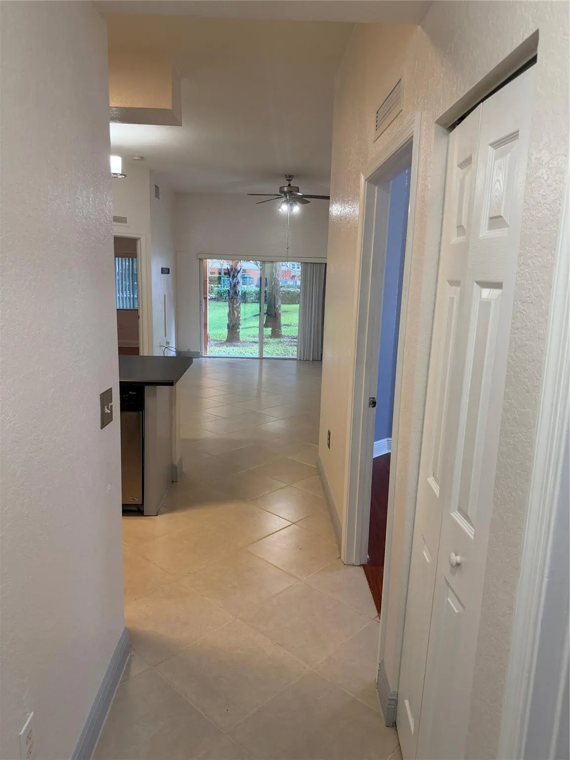 3340 Palomino Dr, #214