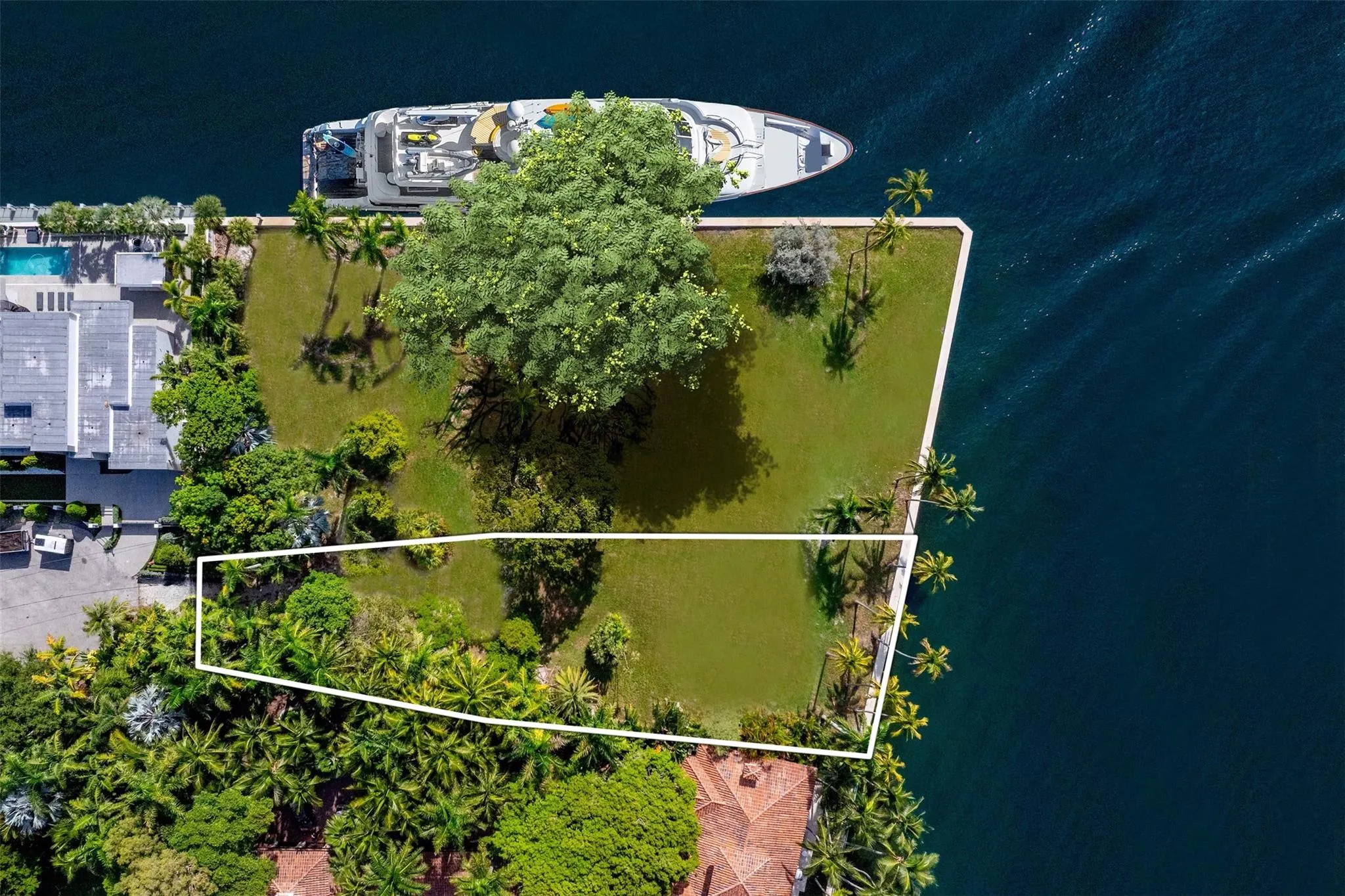 1010 Riviera Isle Dr