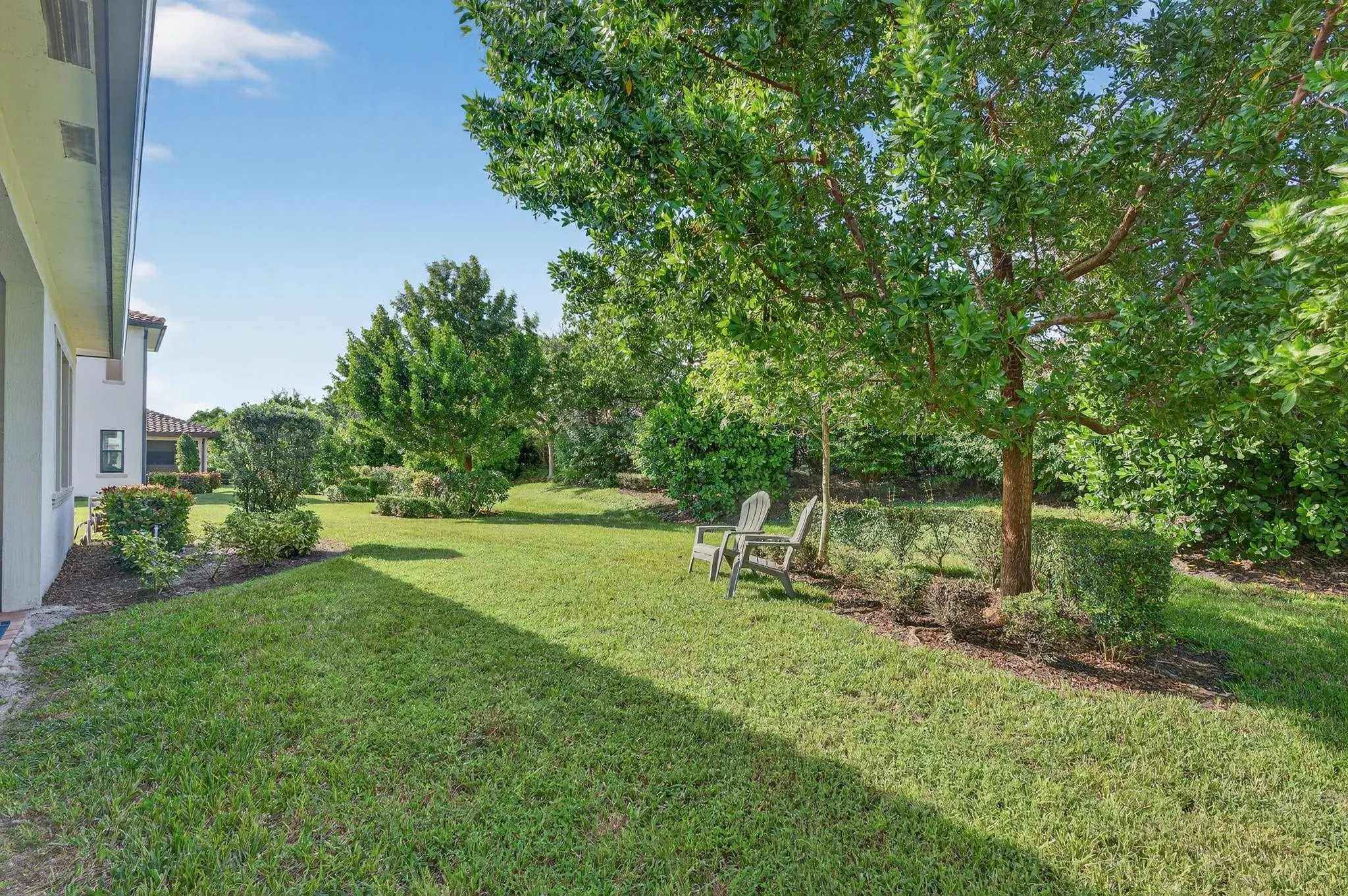 12155 N Baypoint Cir