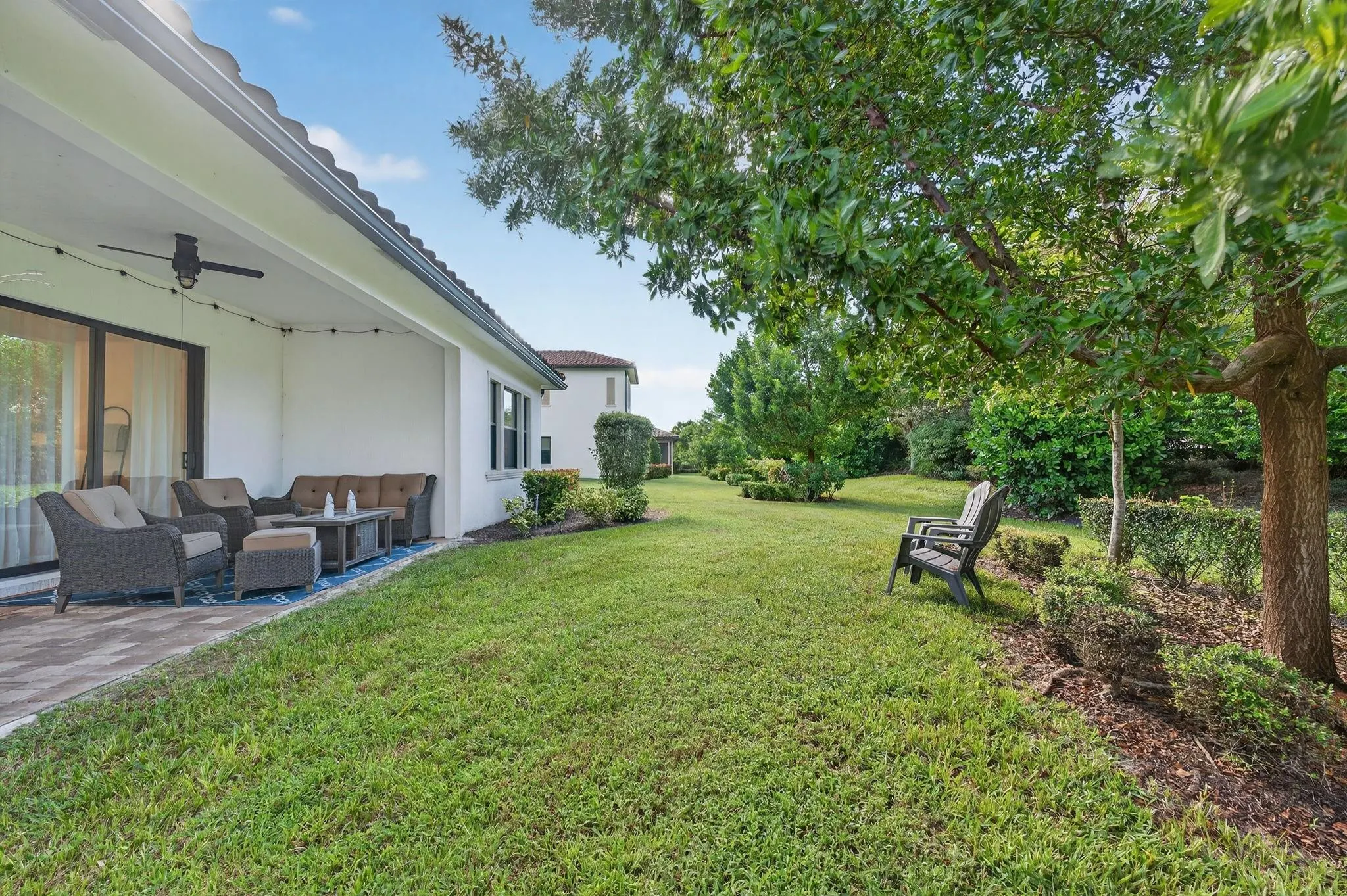 12155 N Baypoint Cir