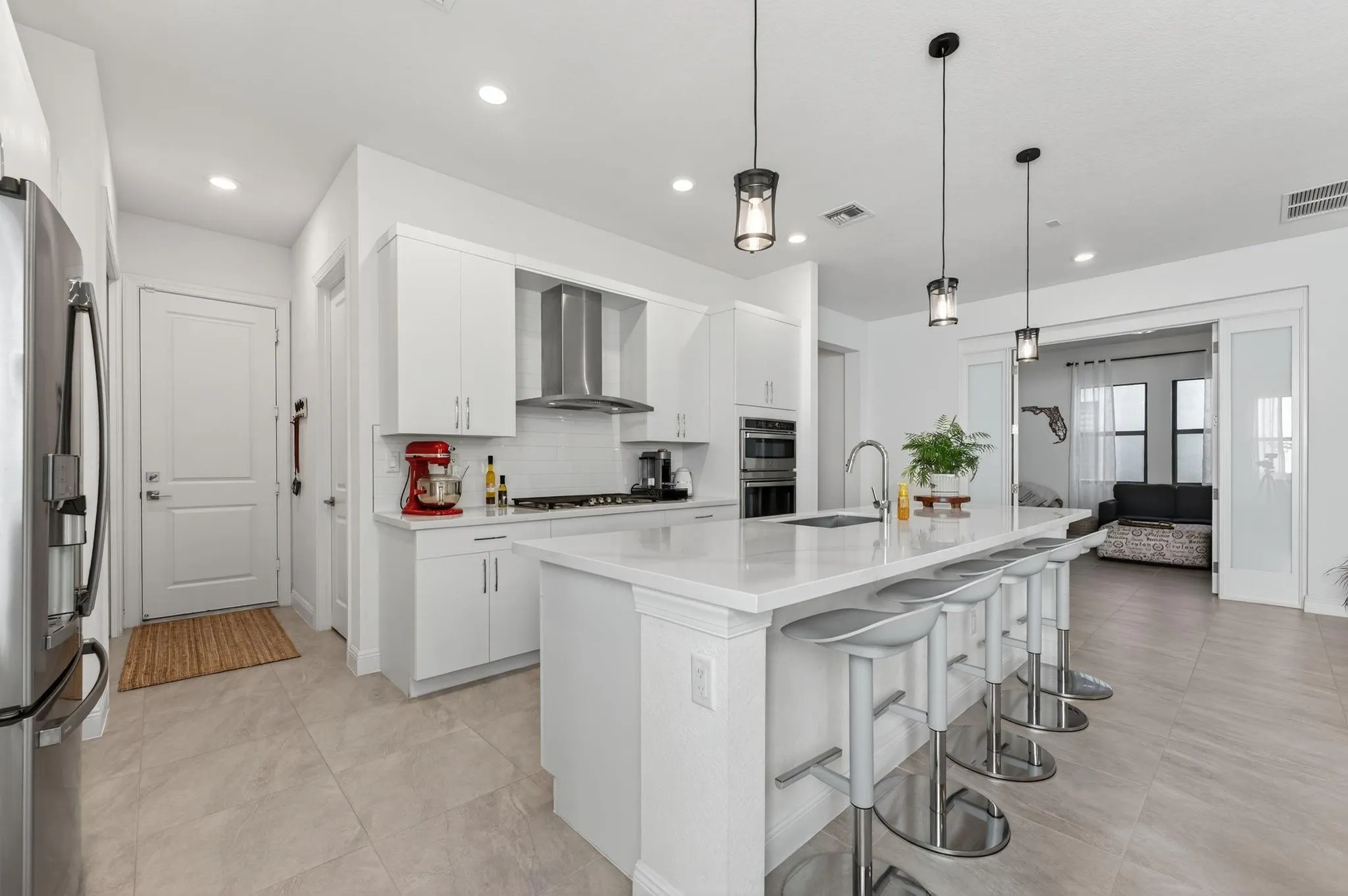 12155 N Baypoint Cir