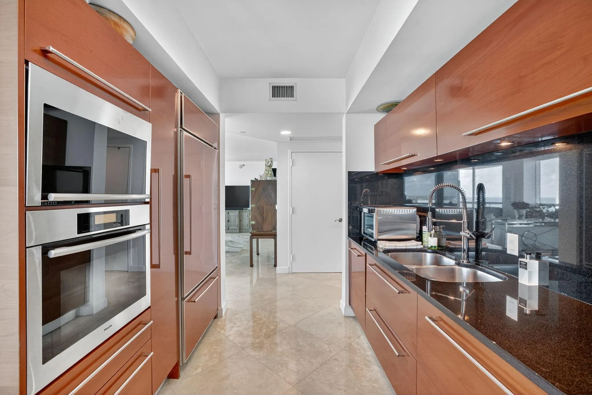 101 S Fort Lauderdale Beach Blvd, #1706