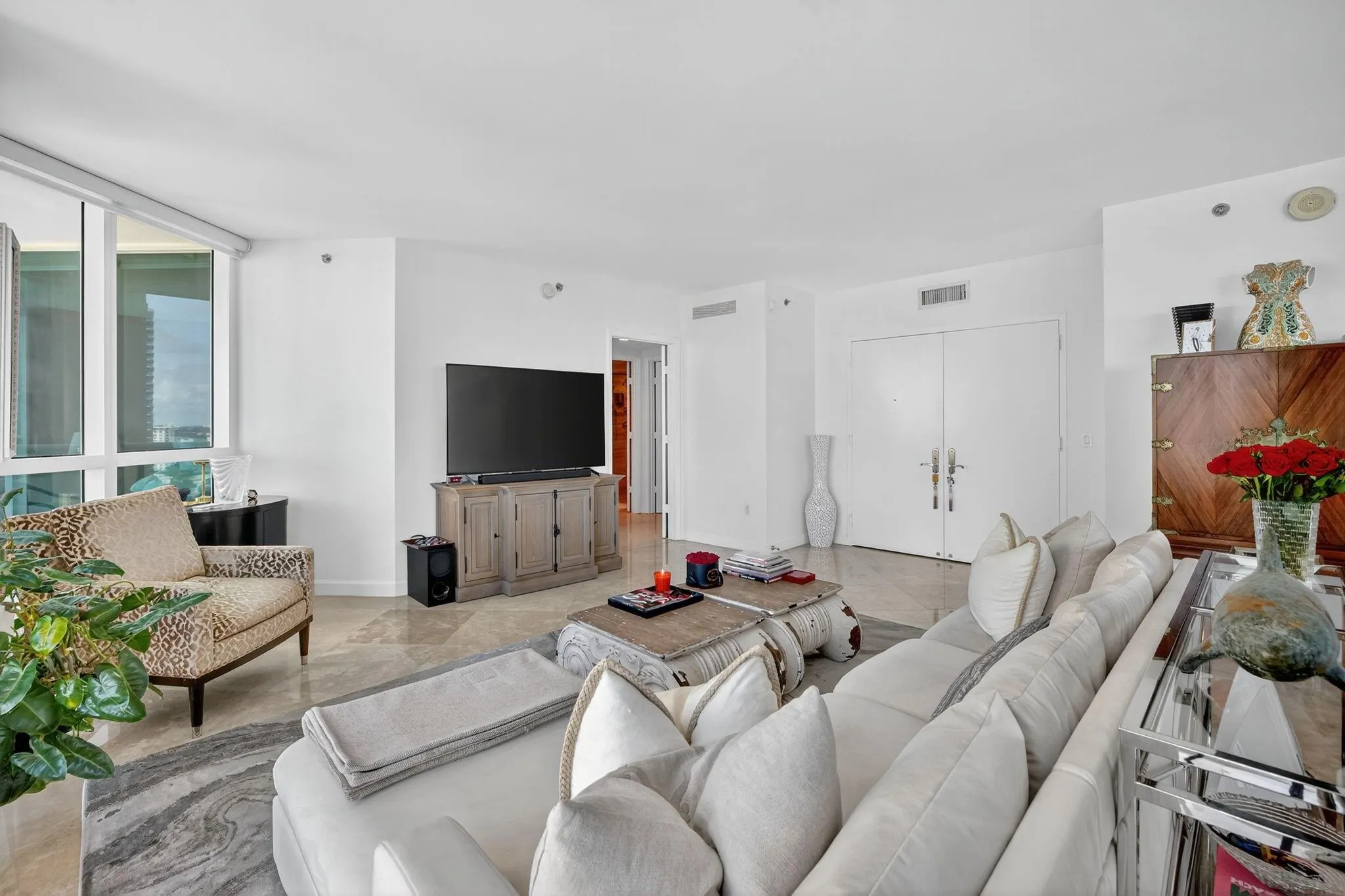 101 S Fort Lauderdale Beach Blvd, #1706