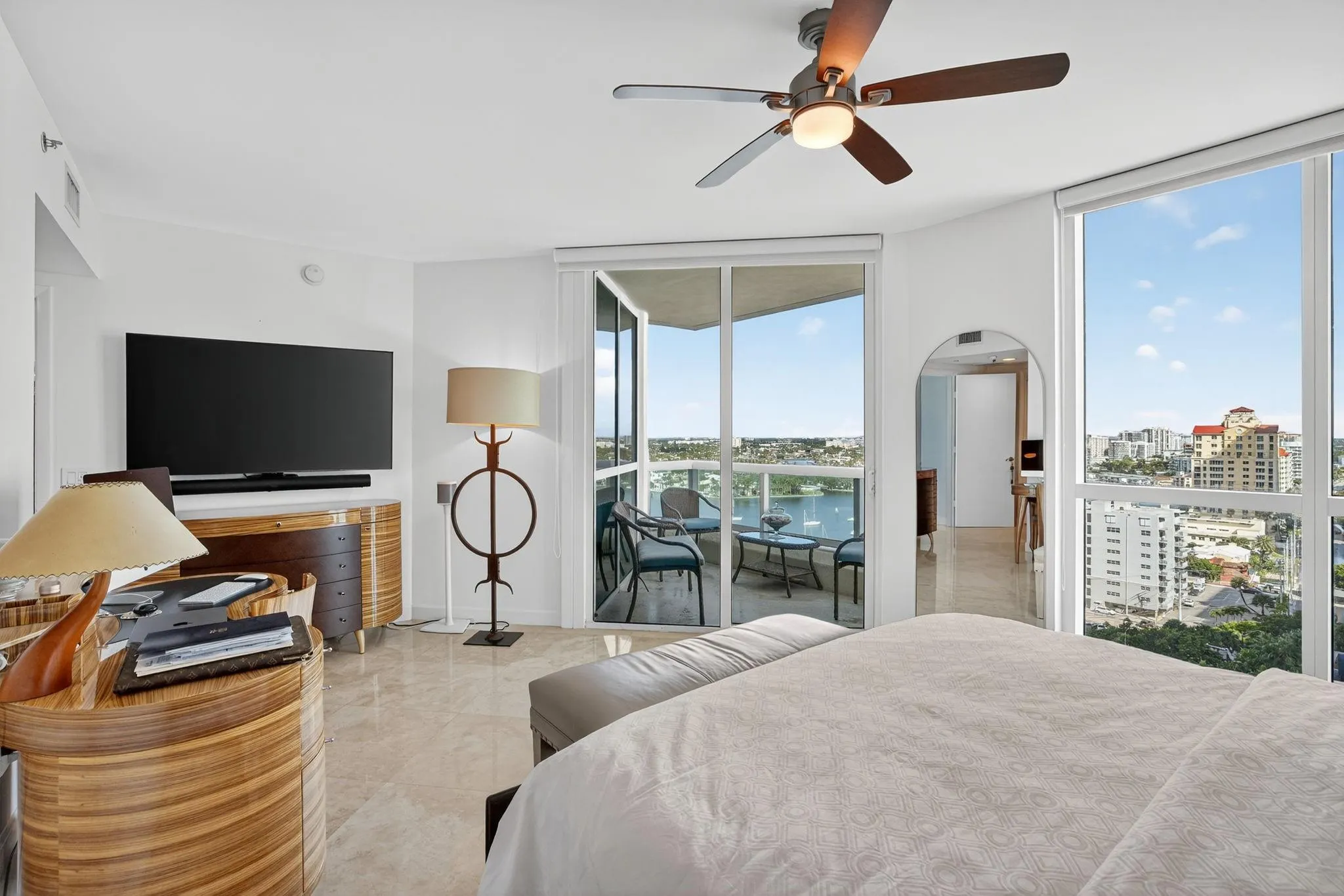 101 S Fort Lauderdale Beach Blvd, #1706