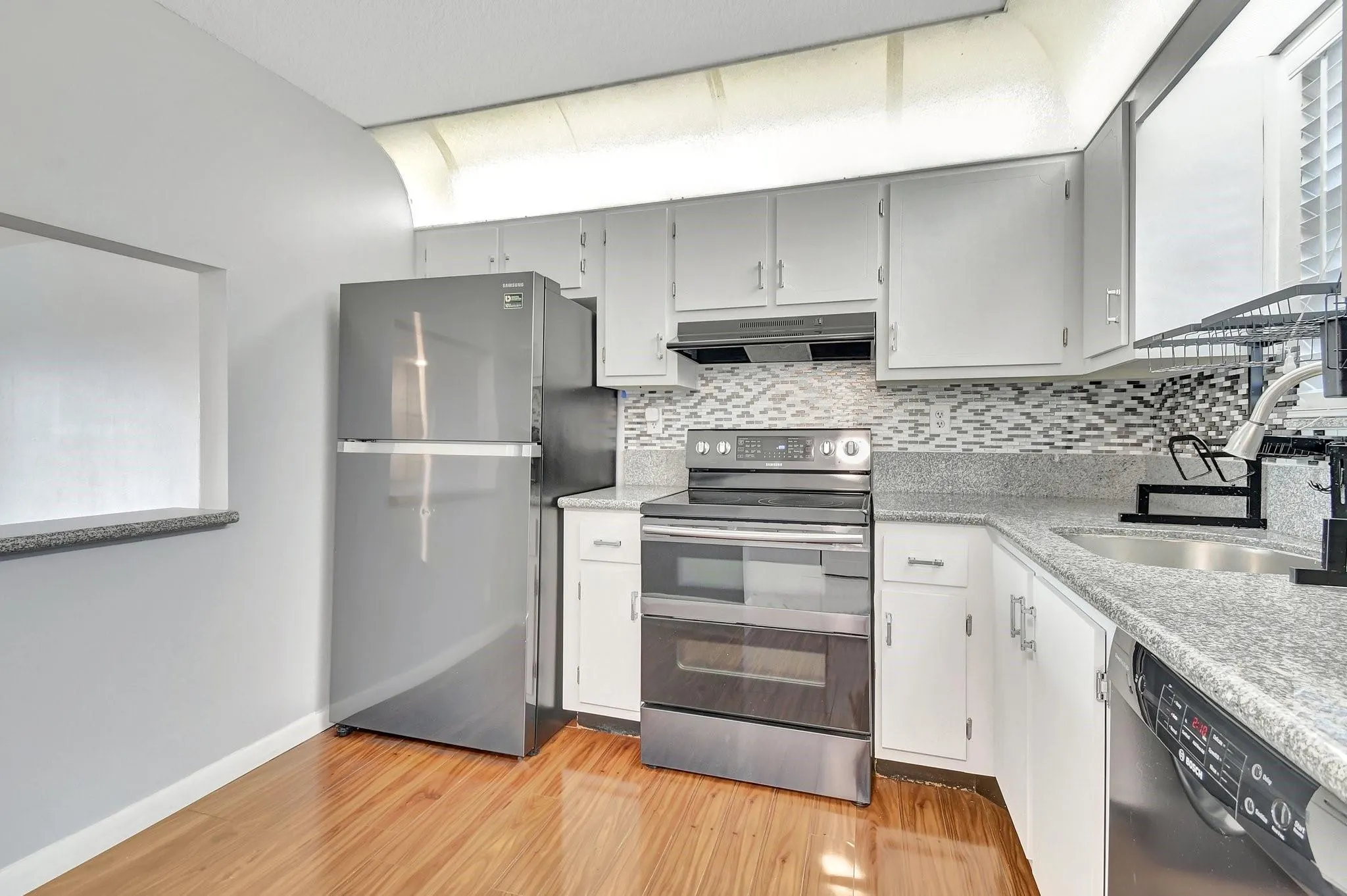 9300 SW 8th Street, #303