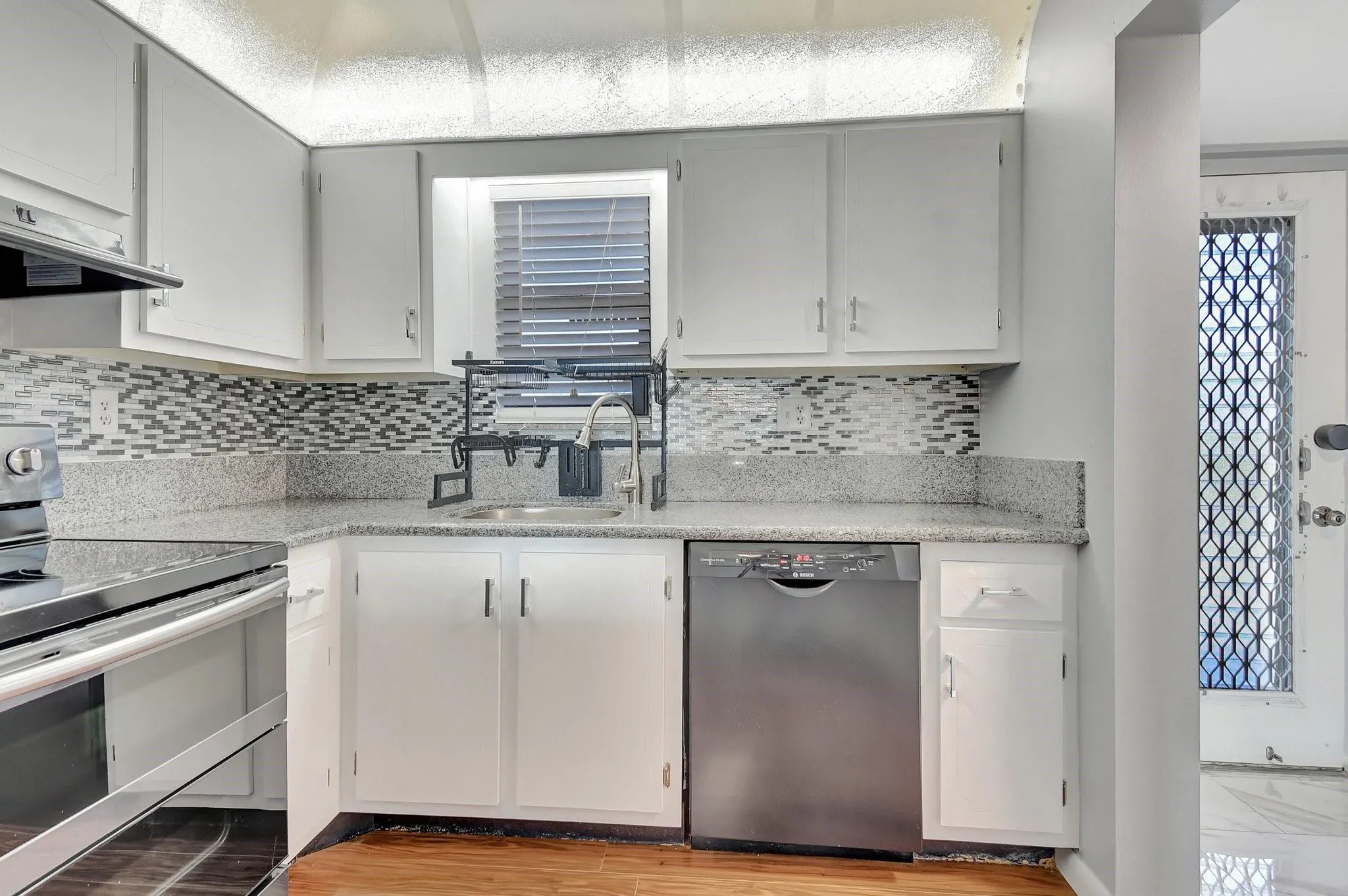 9300 SW 8th Street, #303
