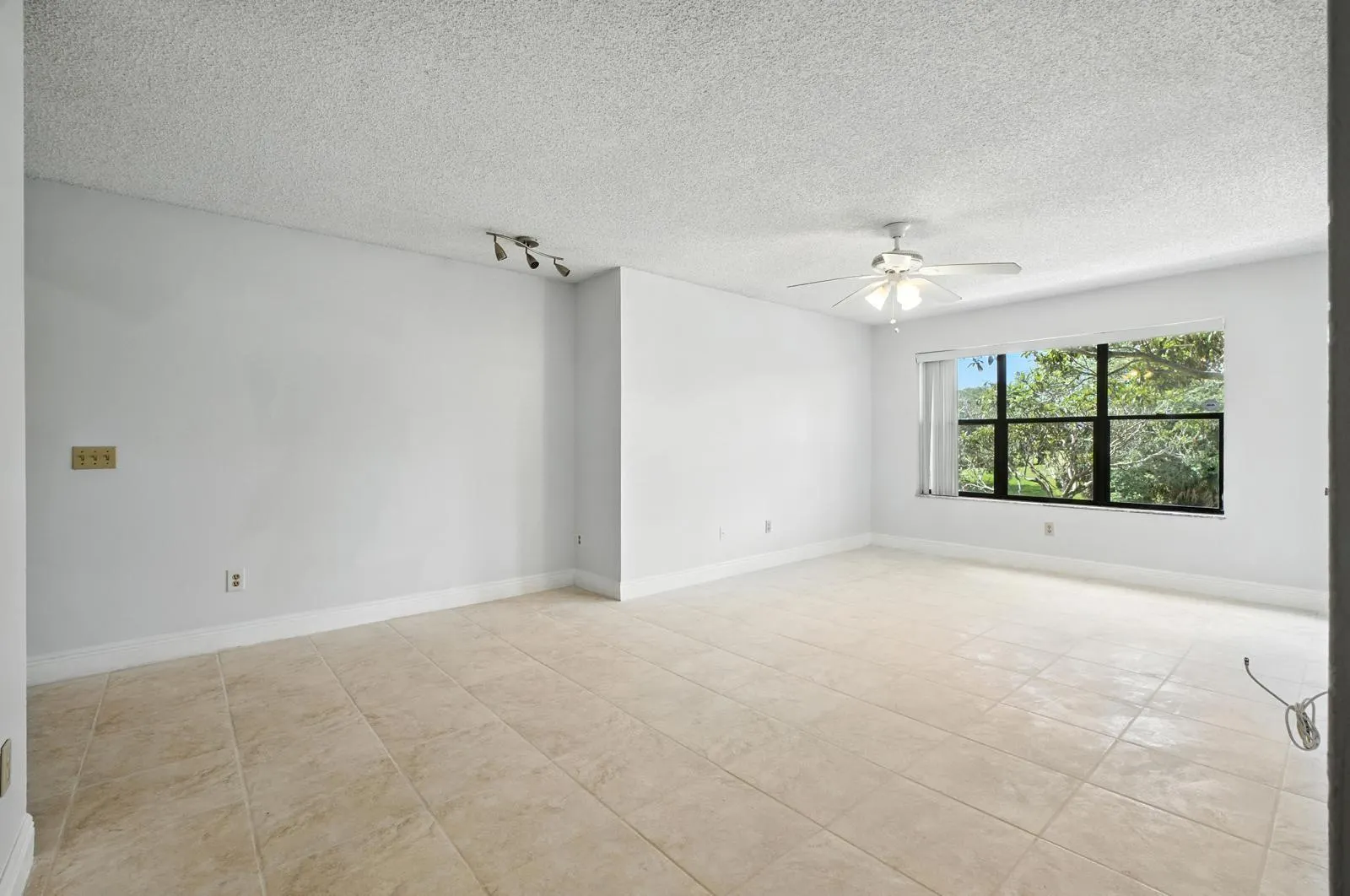 4281 W Mcnab Rd, #16