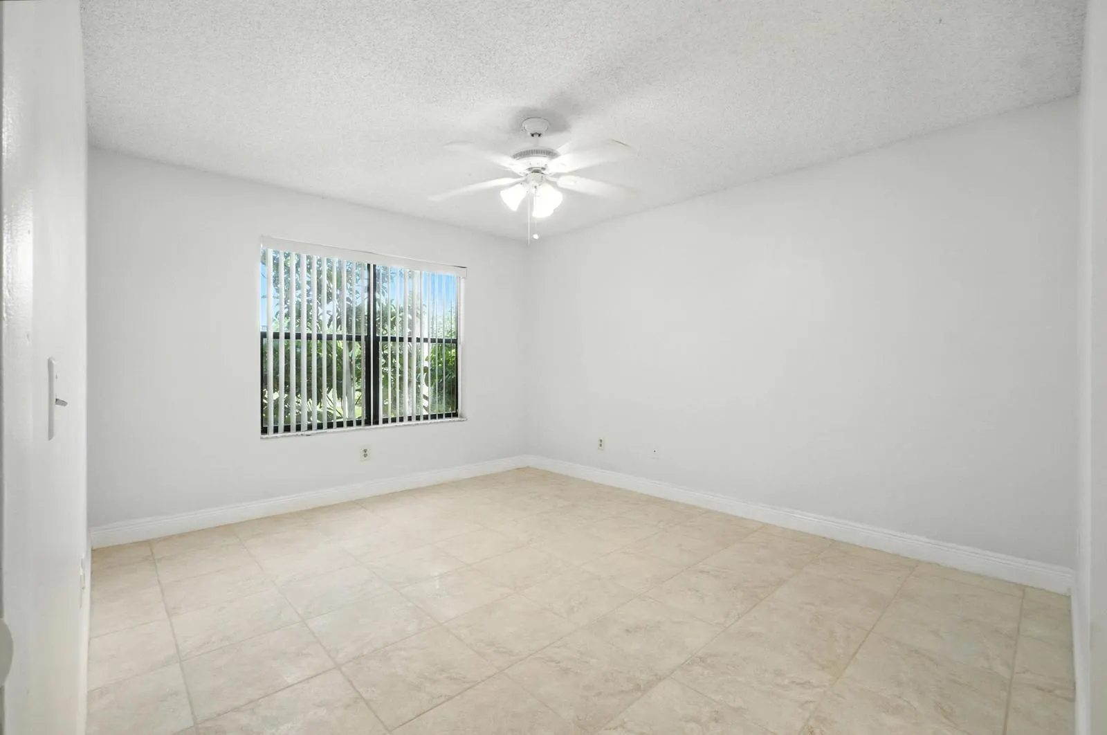 4281 W Mcnab Rd, #16
