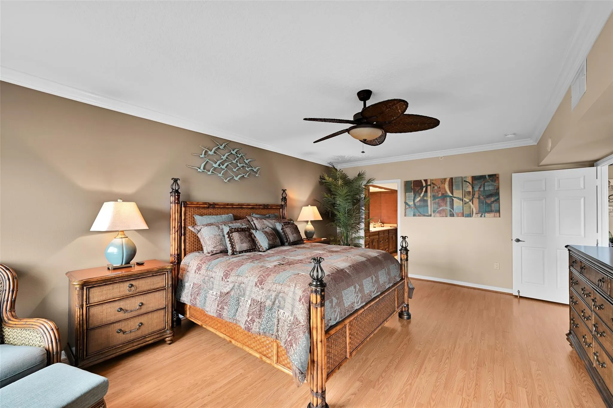 2880 NE 14th Street Cswy, #610