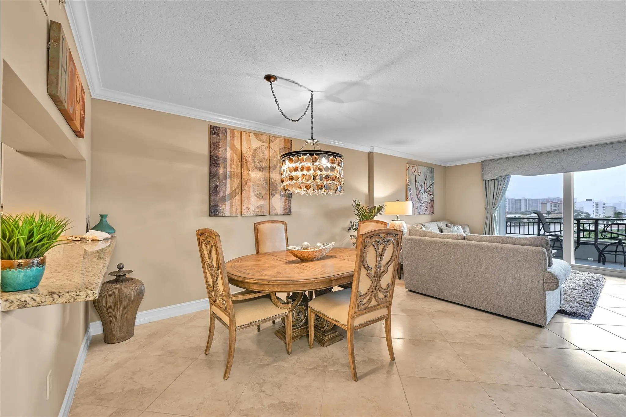2880 NE 14th Street Cswy, #610