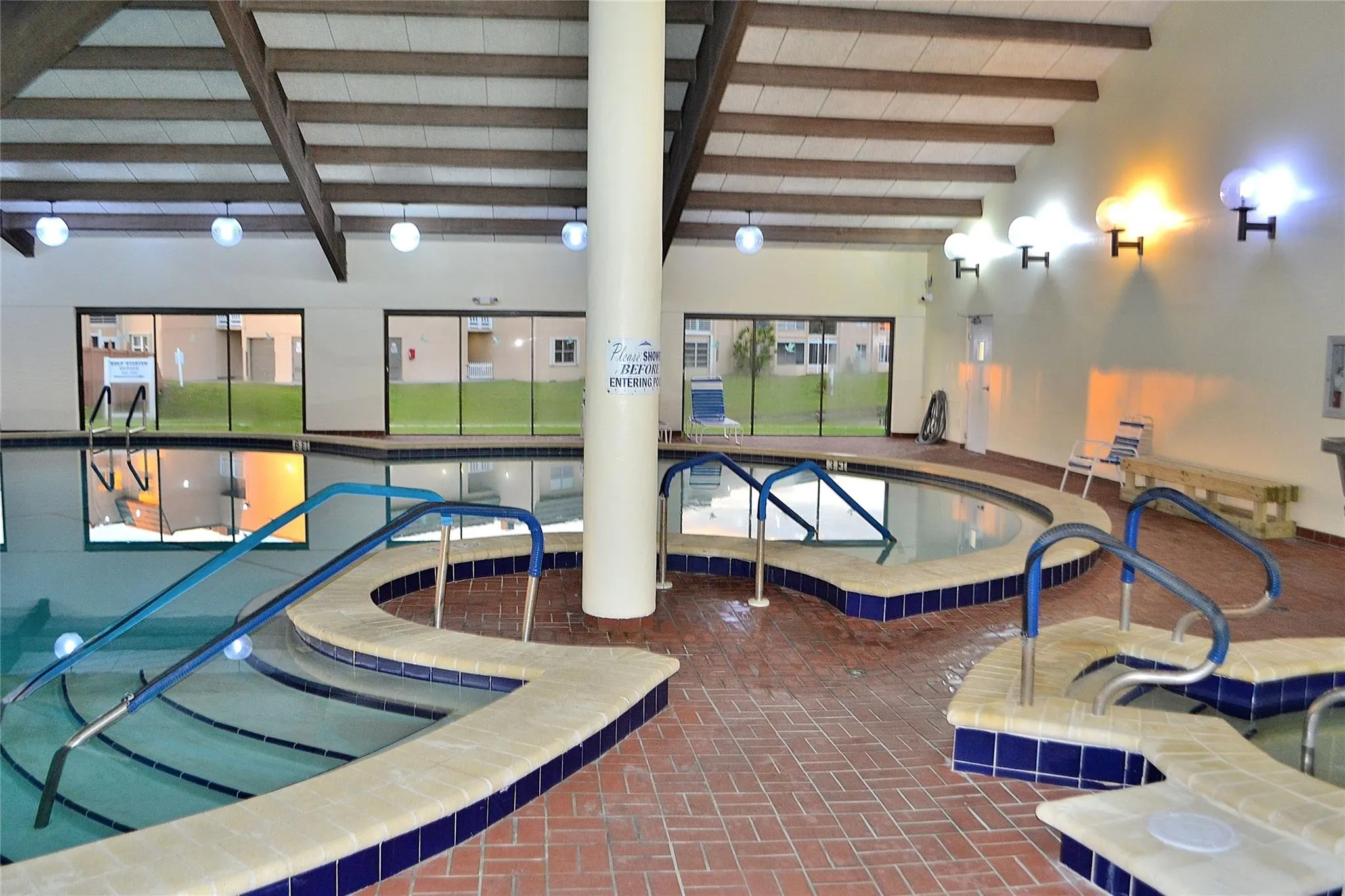 9621 Sunrise Lakes Blvd, #203