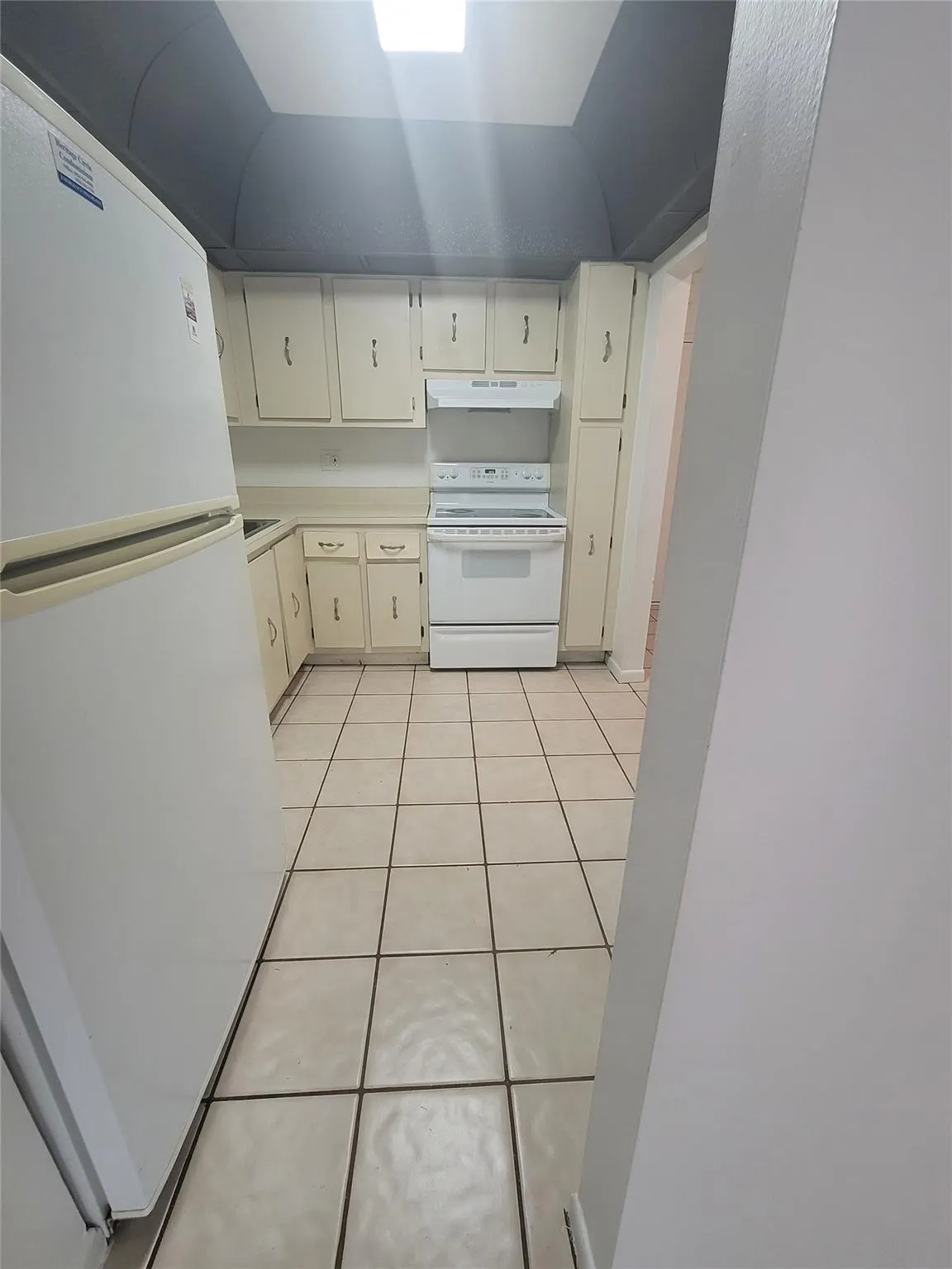 4374 NW 9th Ave, #17-3C