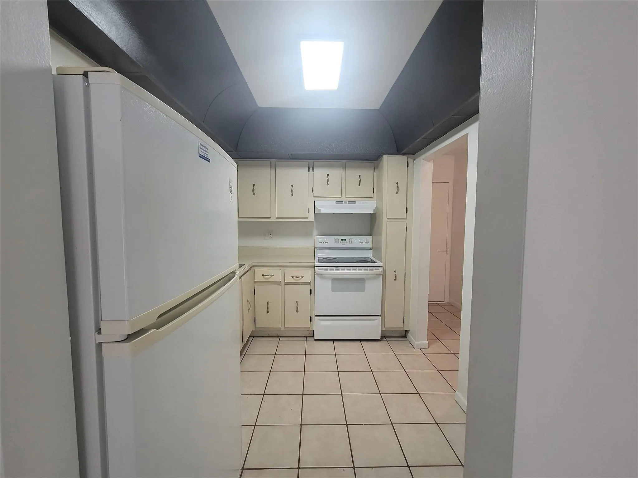 4374 NW 9th Ave, #17-3C